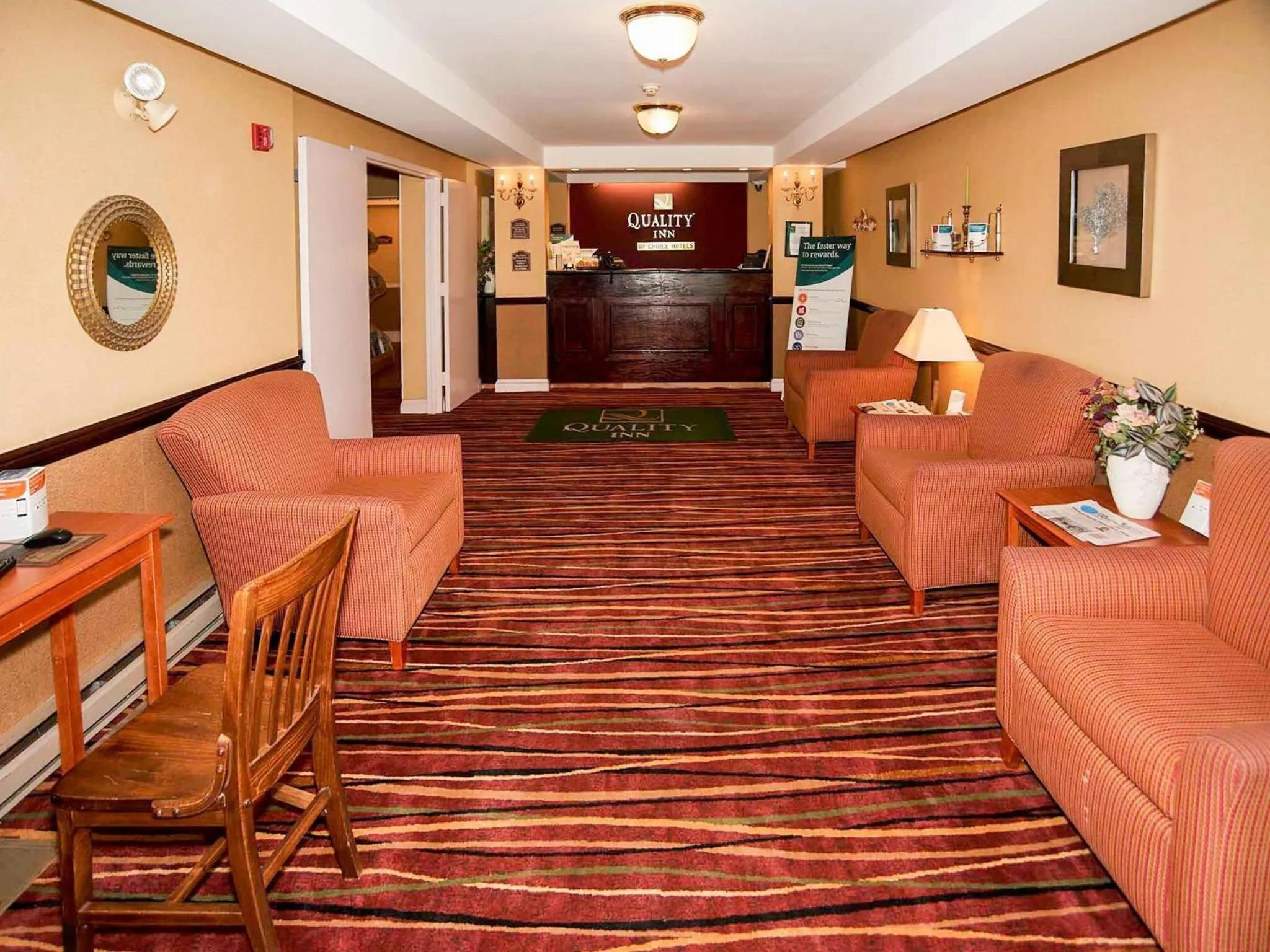 Lobby or reception in Quality Inn