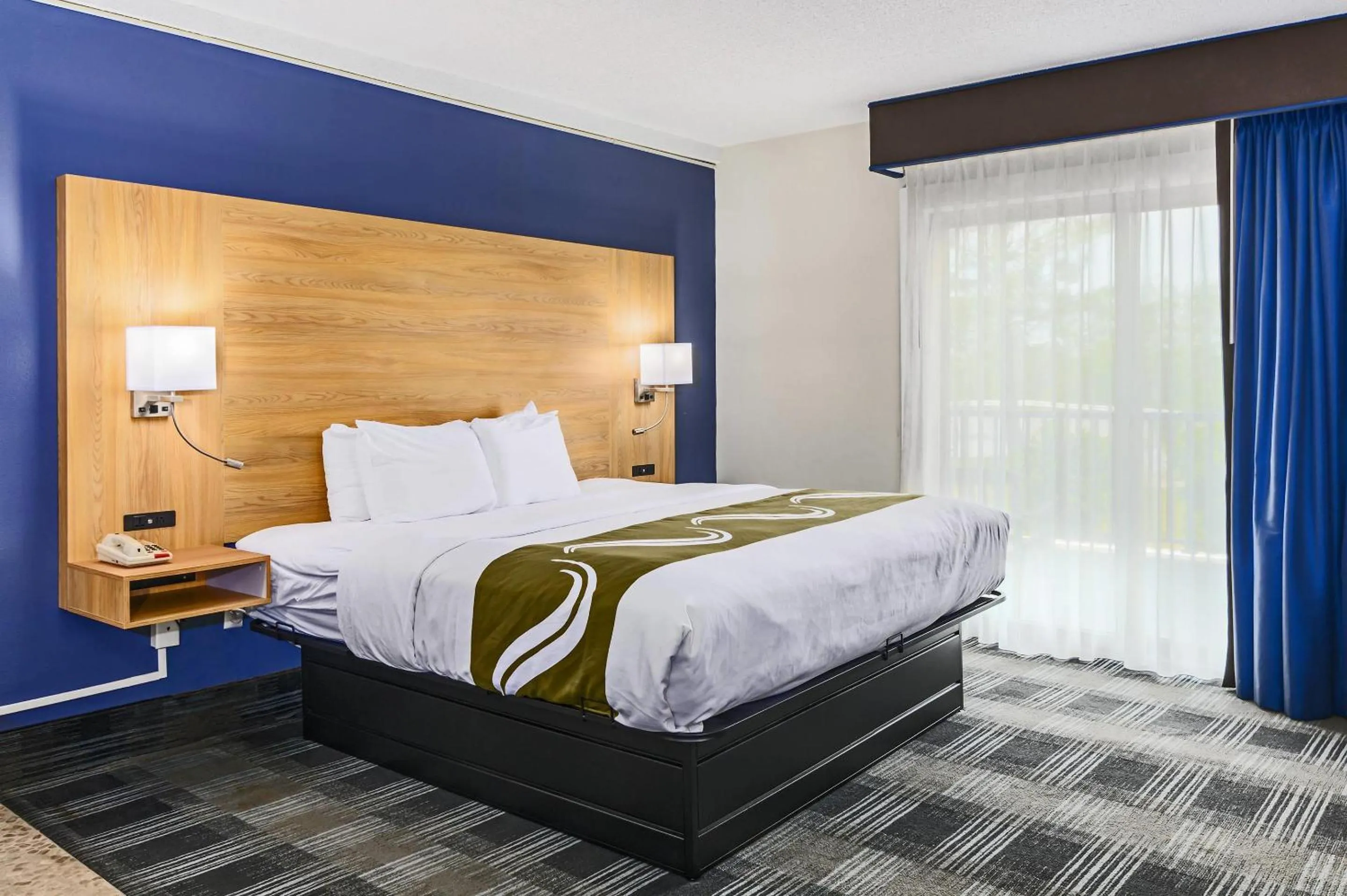 Bedroom, Bed in Quality Inn