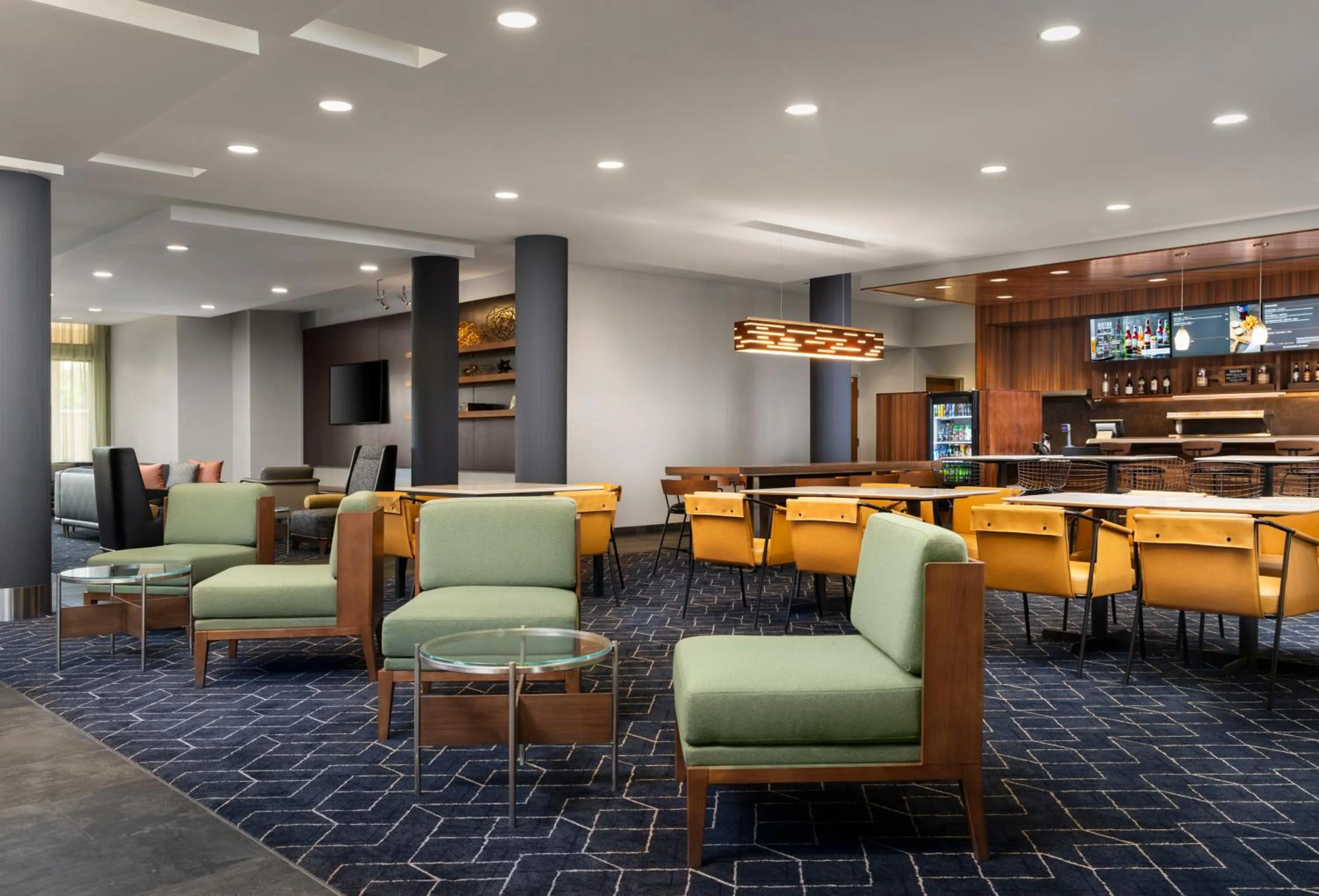 Restaurant/places to eat in Courtyard by Marriott Denver North/Westminster