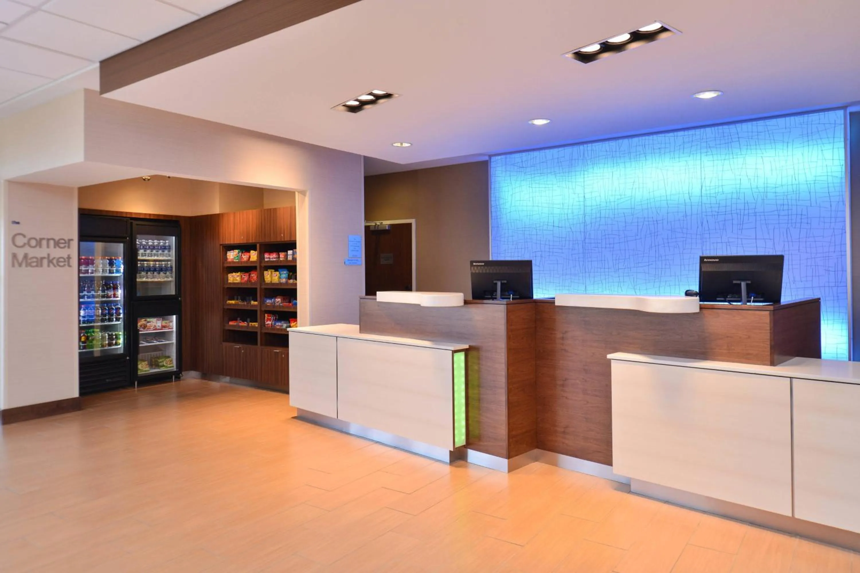 Lobby or reception in Fairfield Inn & Suites Farmington
