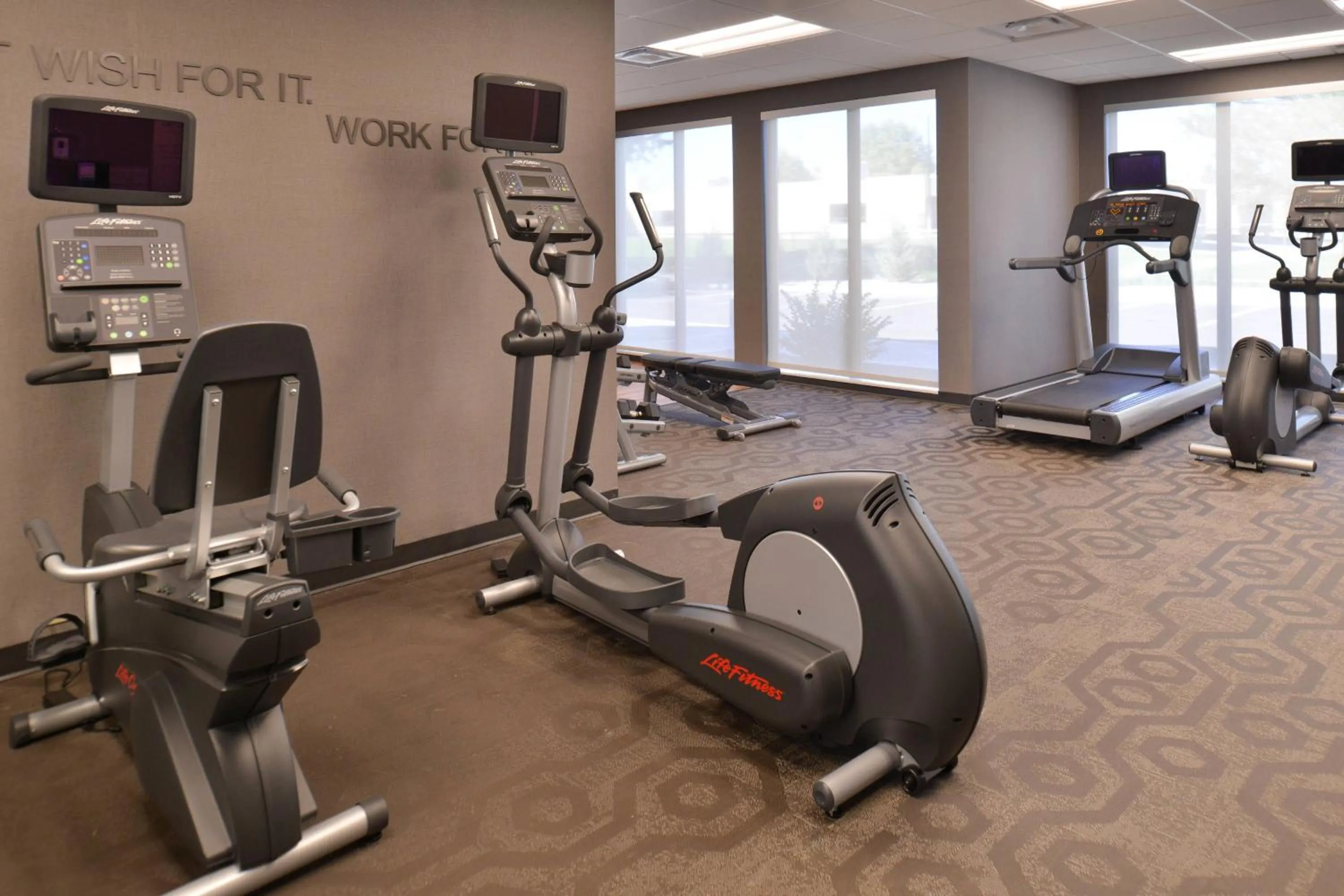 Fitness centre/facilities in Fairfield Inn & Suites Farmington