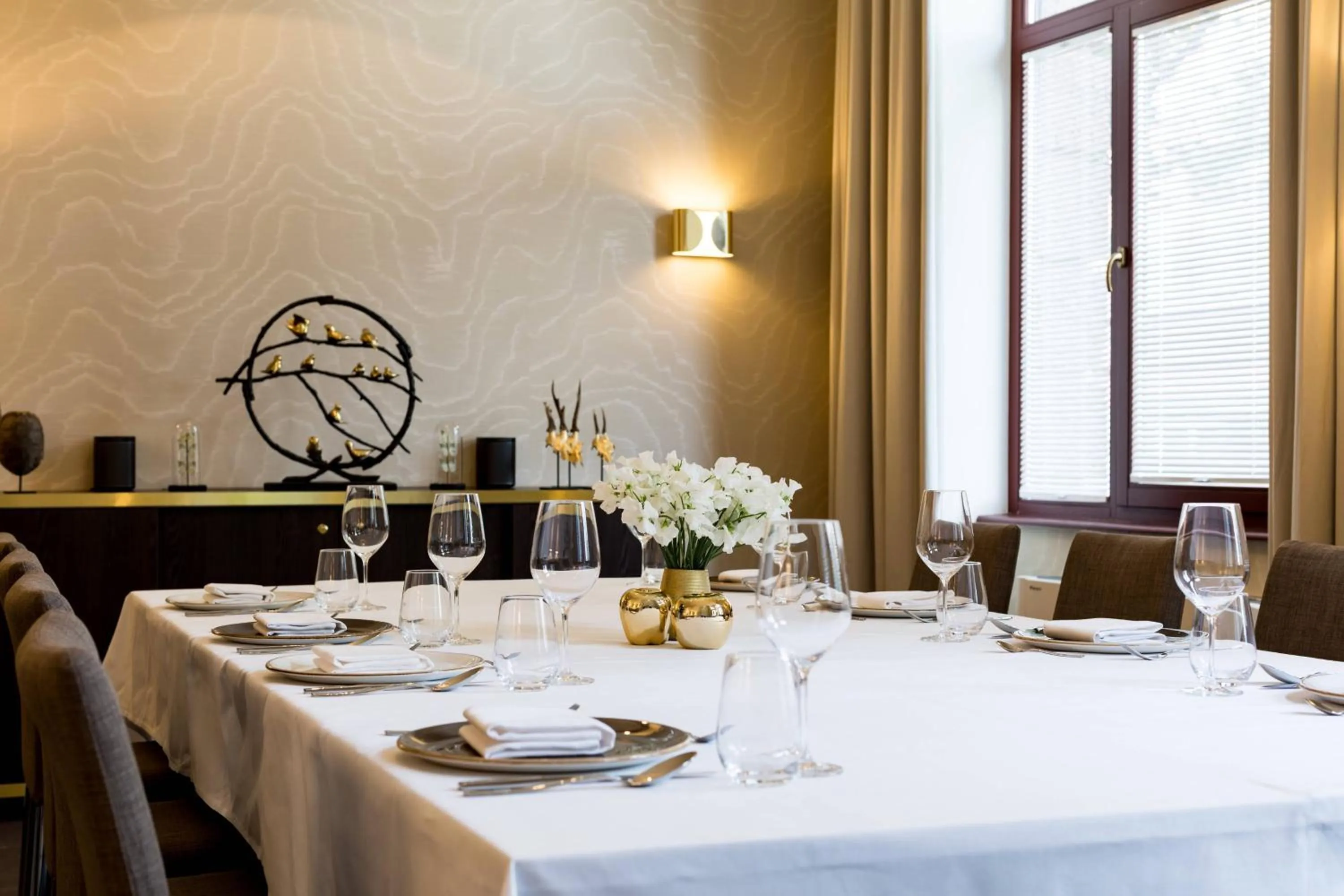 Meeting/conference room in AC Hotel by Marriott Mainz