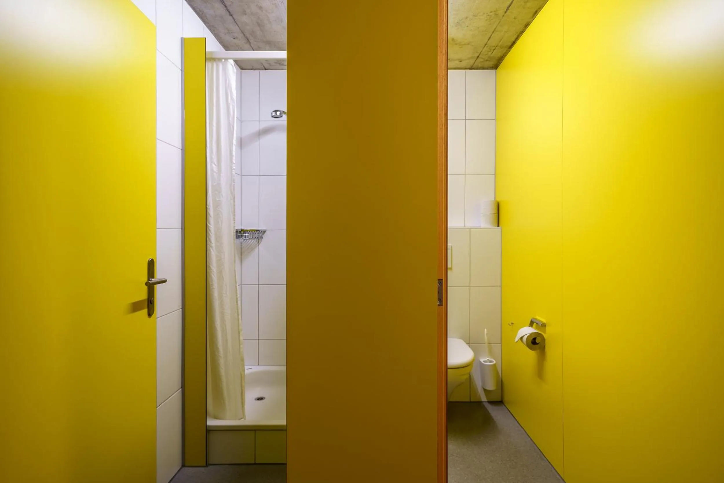 Property building in Backpackers Villa Sonnenhof - Hostel Interlaken