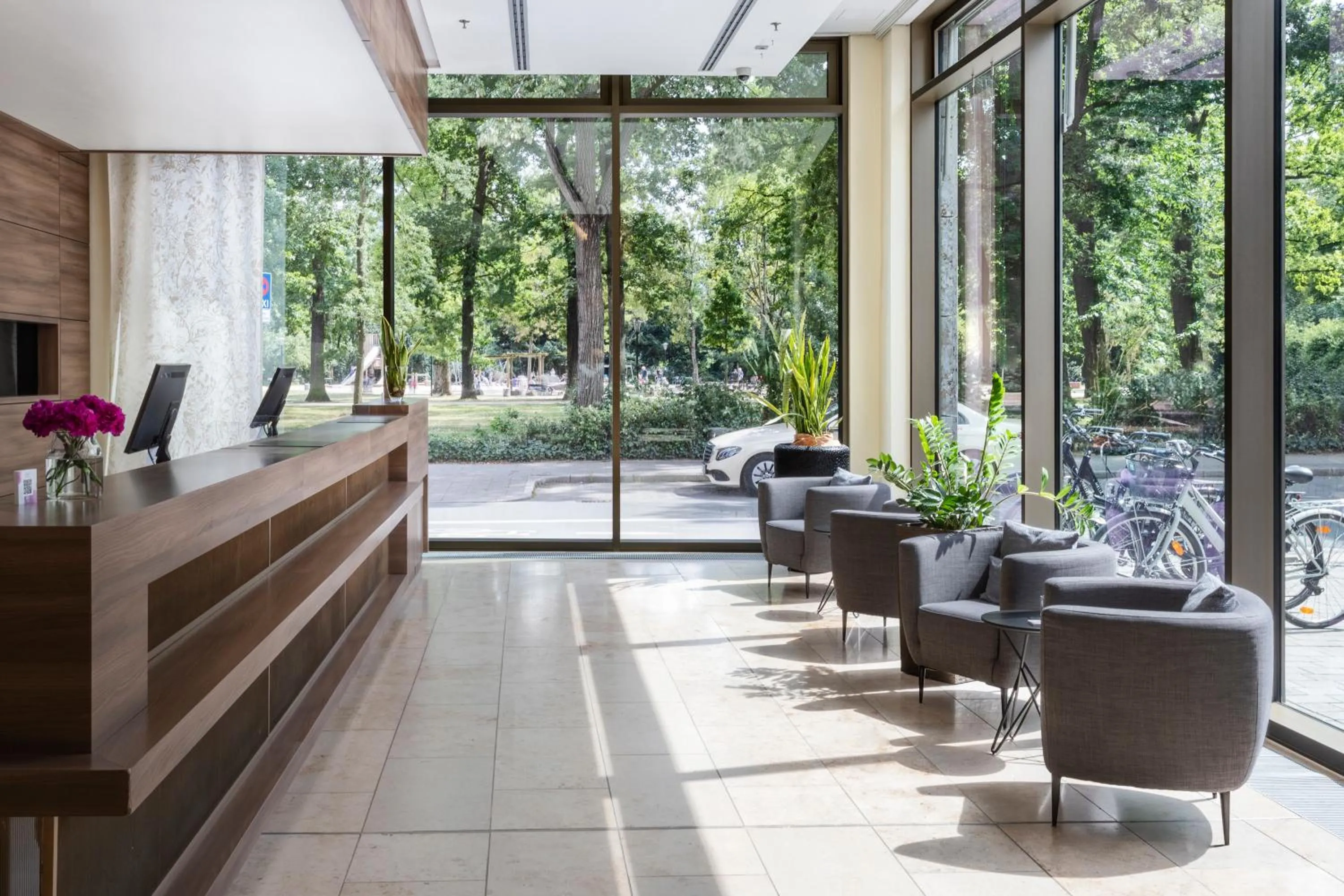 Property building in Meliá Düsseldorf