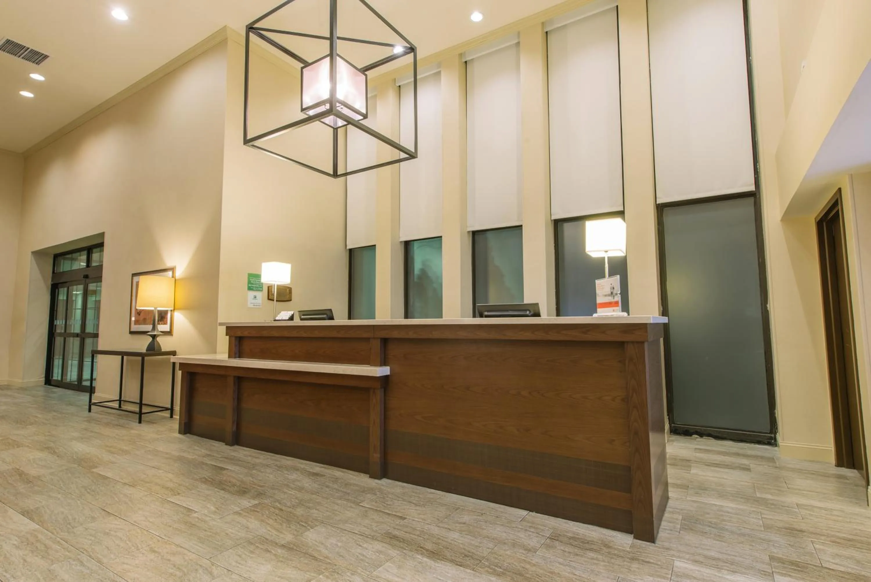 Lobby or reception in Hotel MTK Mount Kisco