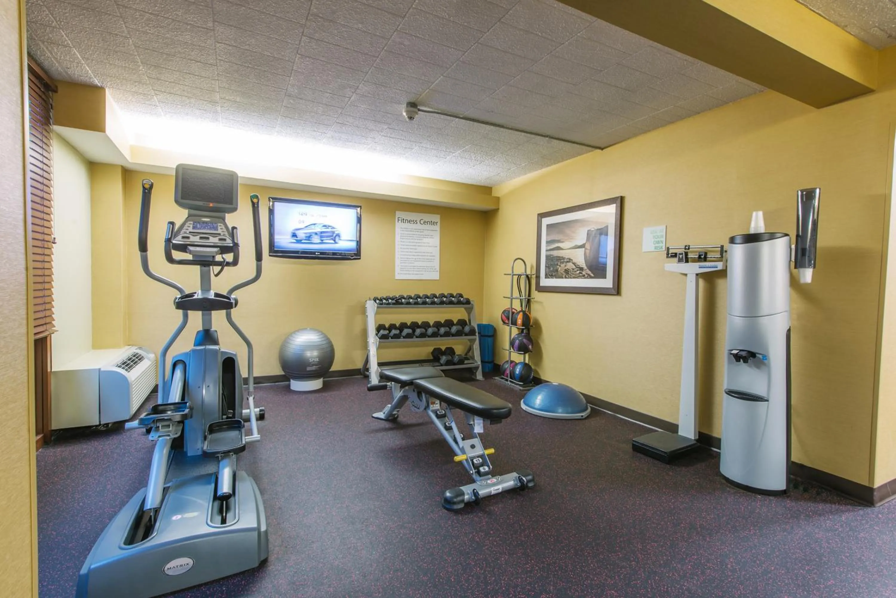 Fitness centre/facilities in Hotel MTK Mount Kisco