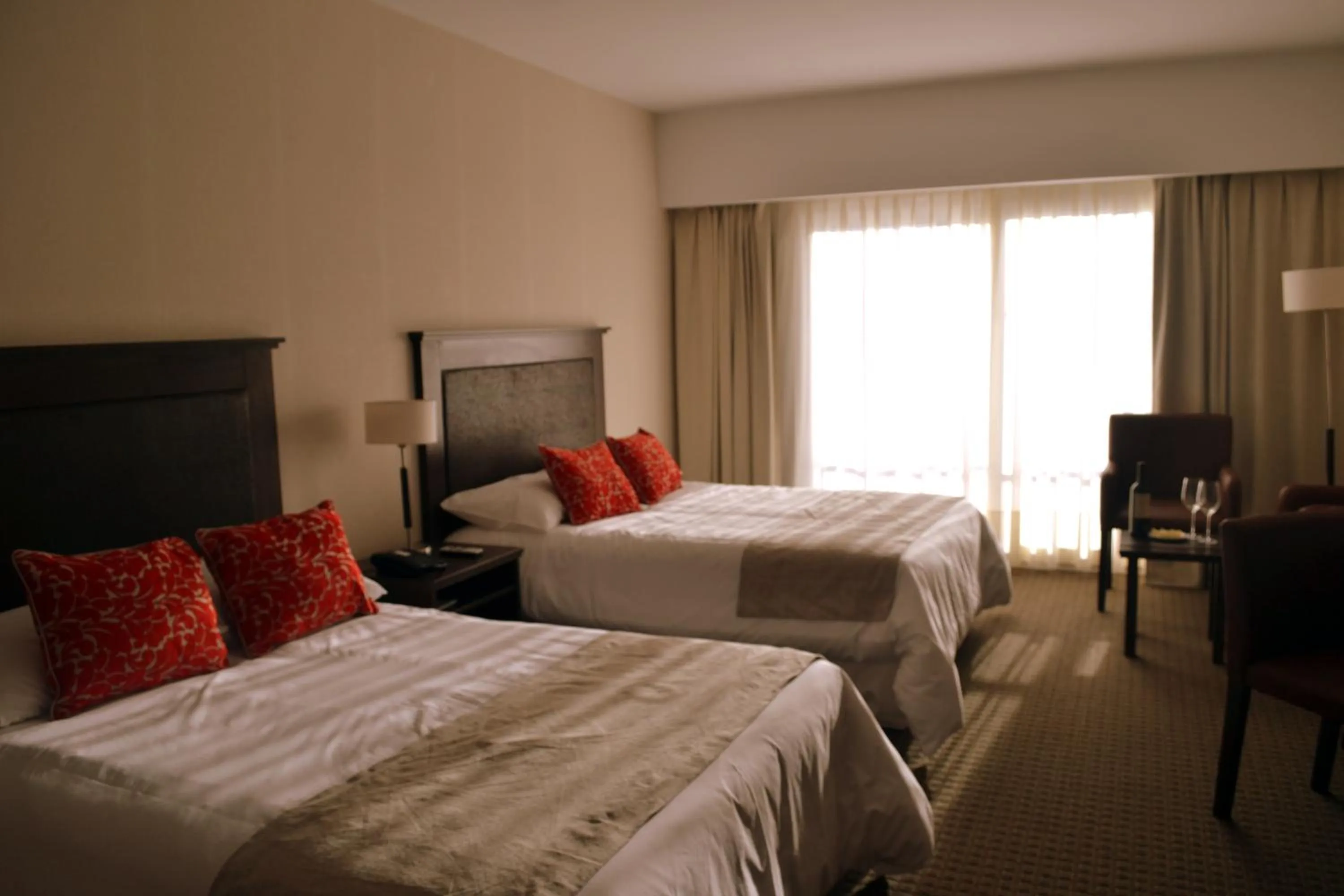 Photo of the whole room, Bed in Howard Johnson Chascomus