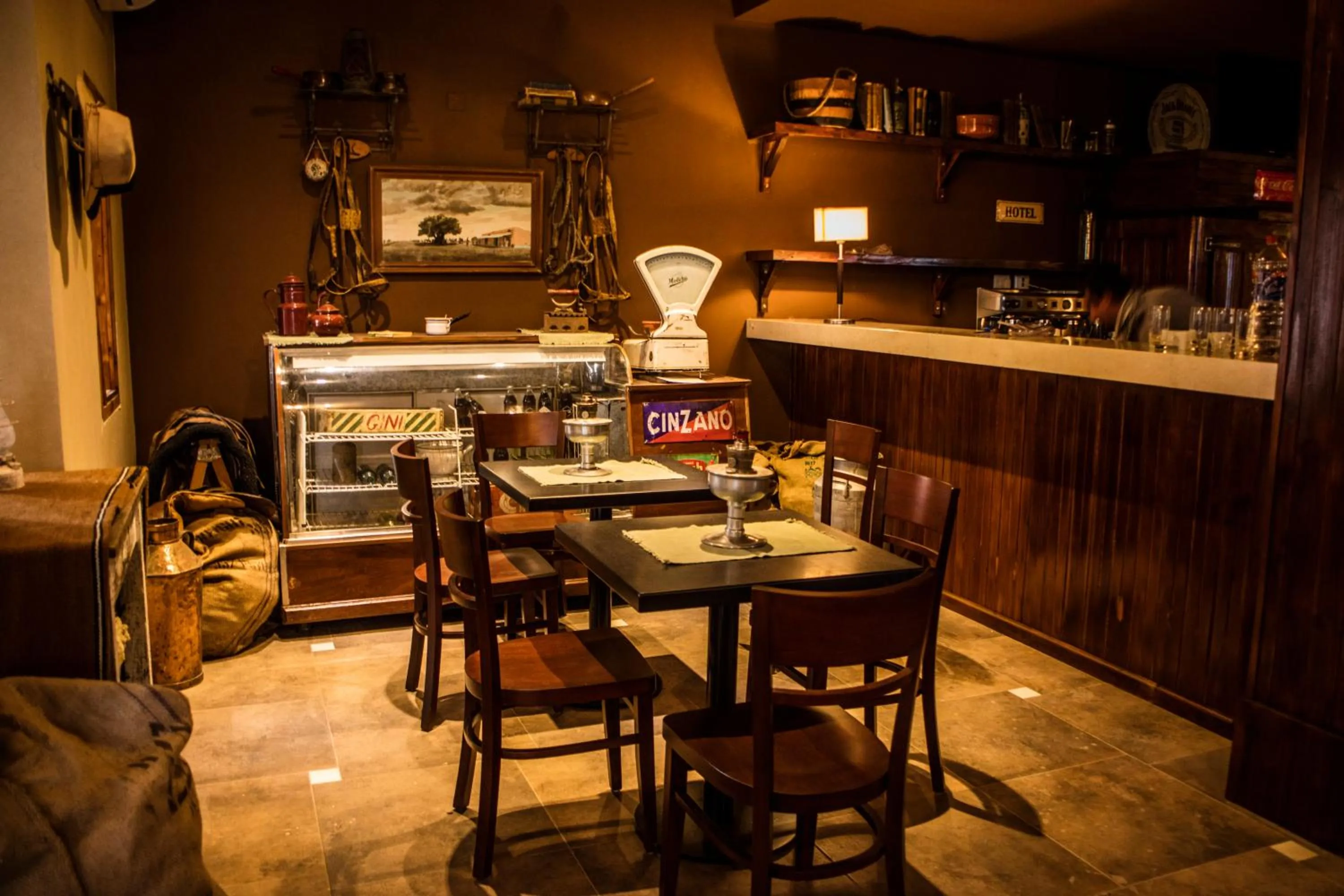 Lounge or bar in Howard Johnson Chascomus