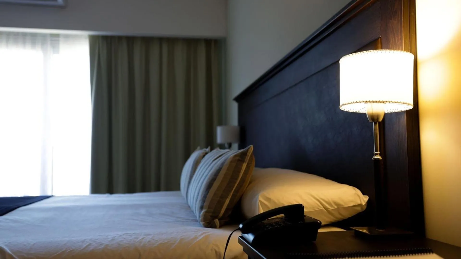 Bed in Howard Johnson Chascomus