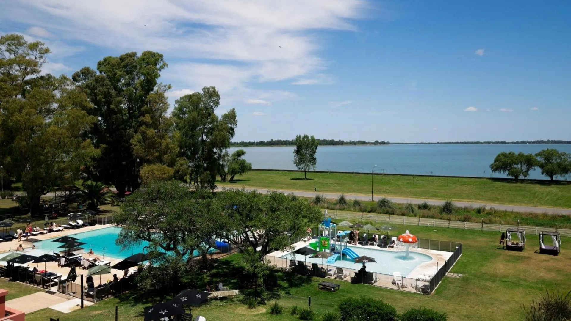 Natural landscape in Howard Johnson Chascomus