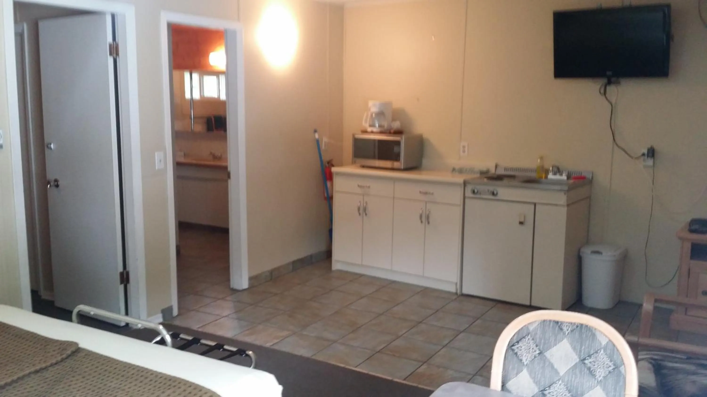 Bathroom in AppleTree Inn