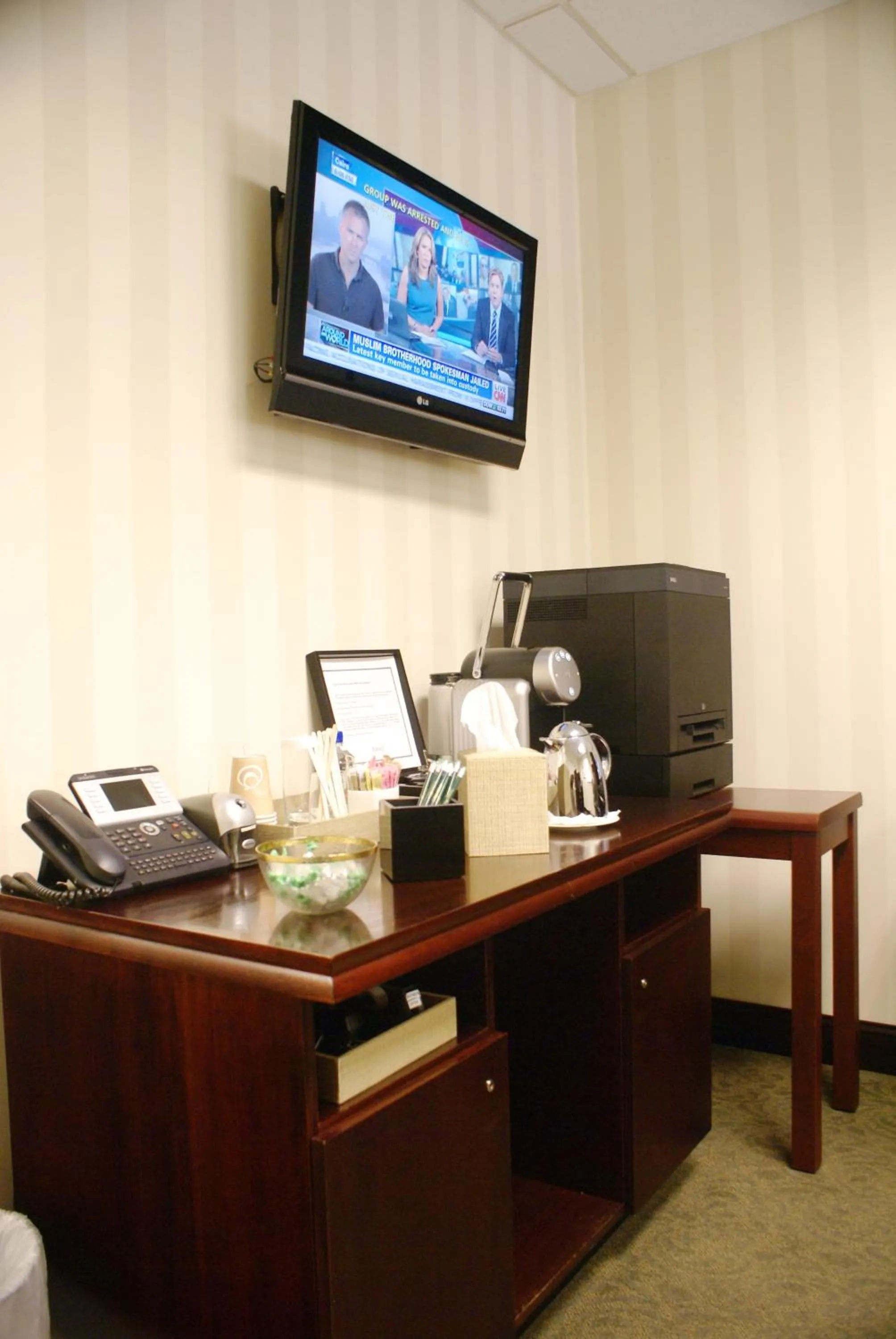 TV and multimedia in The Hay - Adams