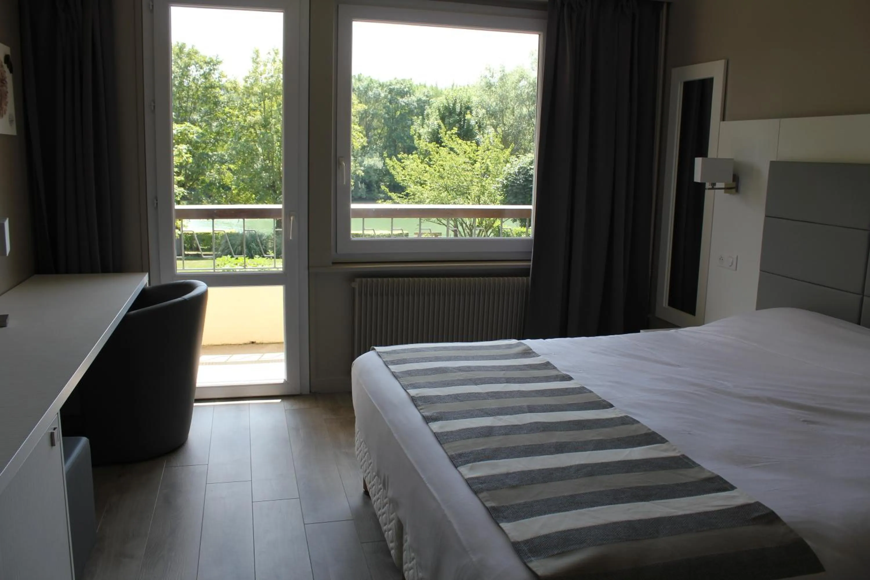 Day, Bed in Le Quincangrogne