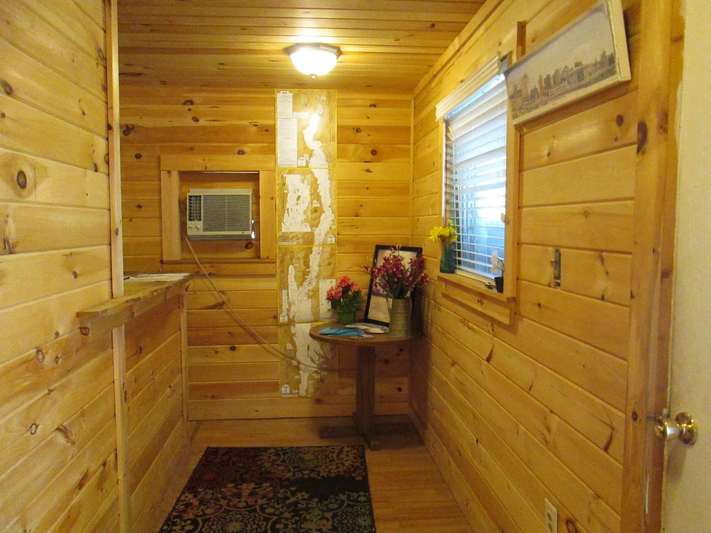 Lobby or reception in Olympian Resort Motel