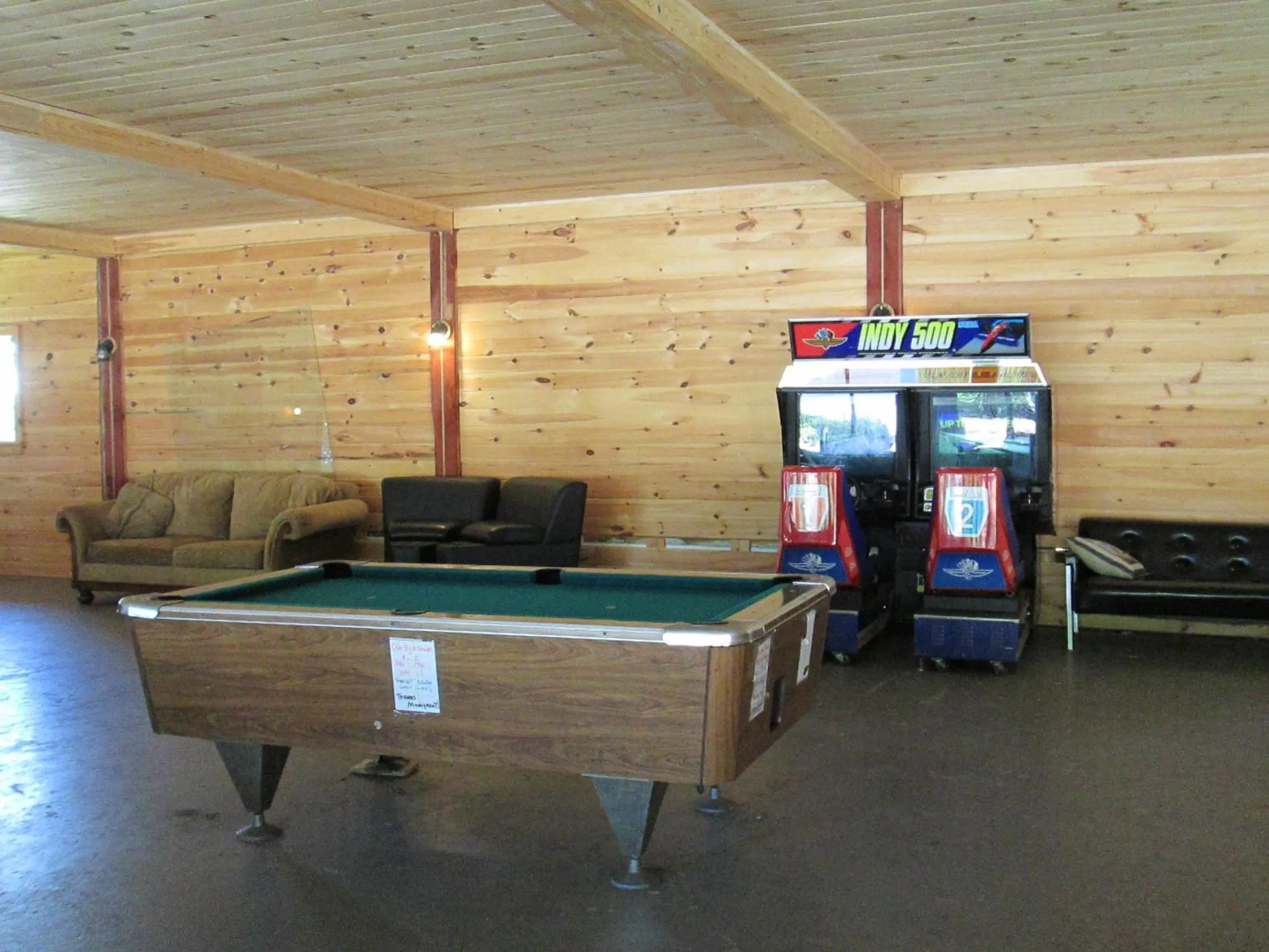 Billiard in Olympian Resort Motel