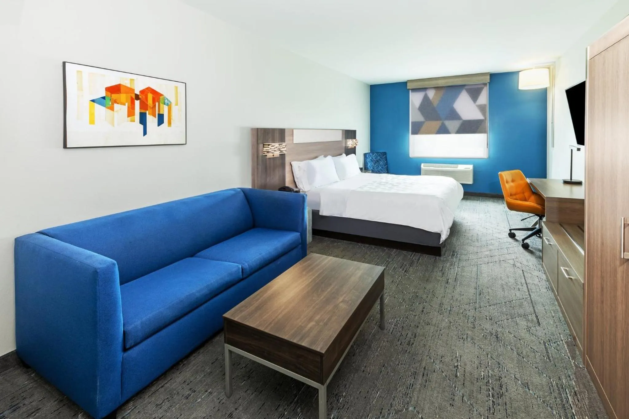 Photo of the whole room, Bed in Holiday Inn Express Harvey-Marrero by IHG