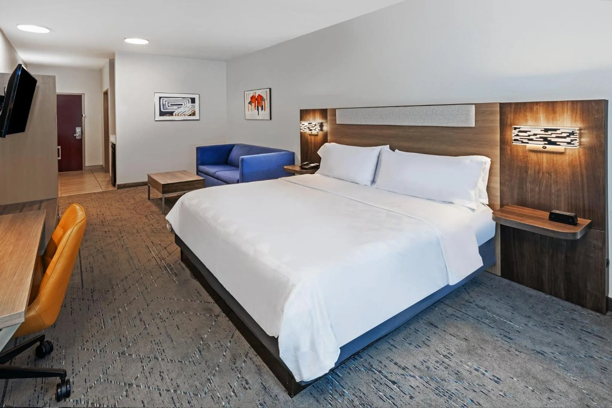 Photo of the whole room, Bed in Holiday Inn Express Harvey-Marrero by IHG