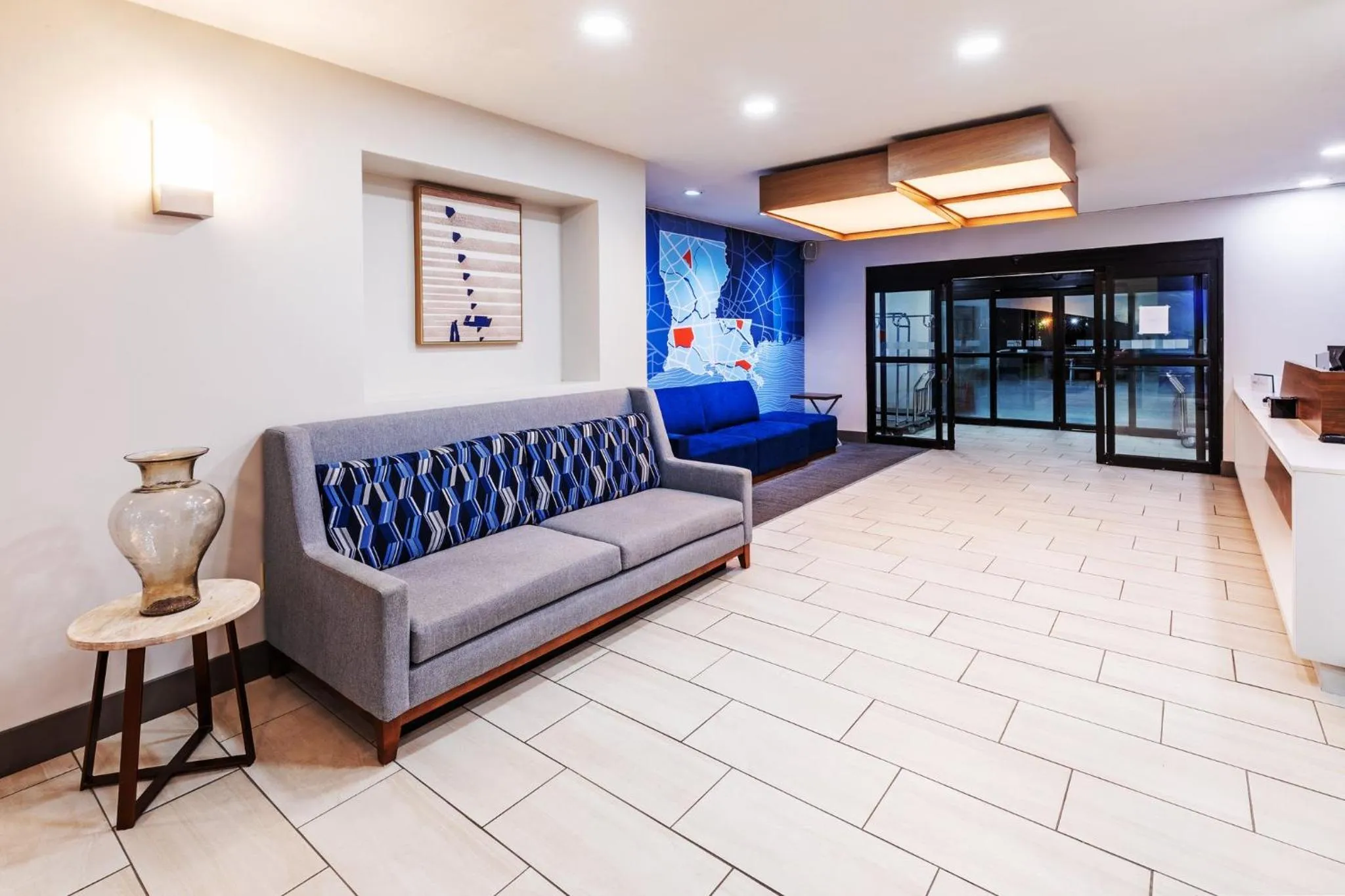 Property building in Holiday Inn Express Harvey-Marrero by IHG