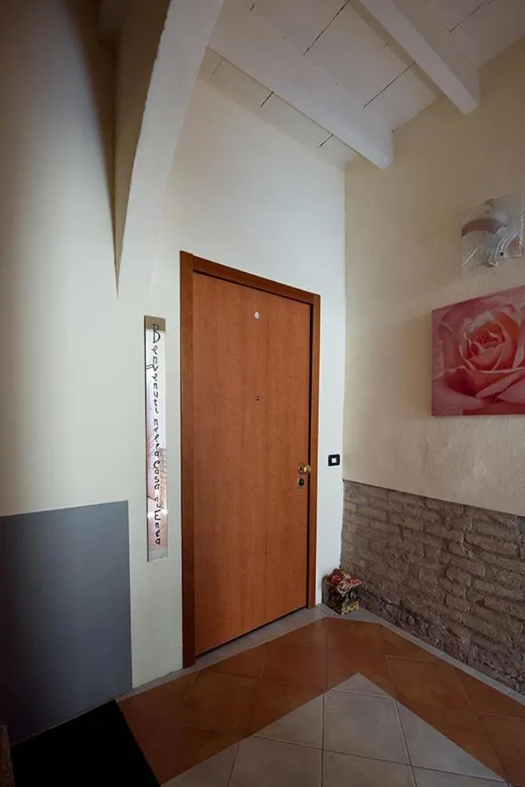 Property building in La casa di Enea