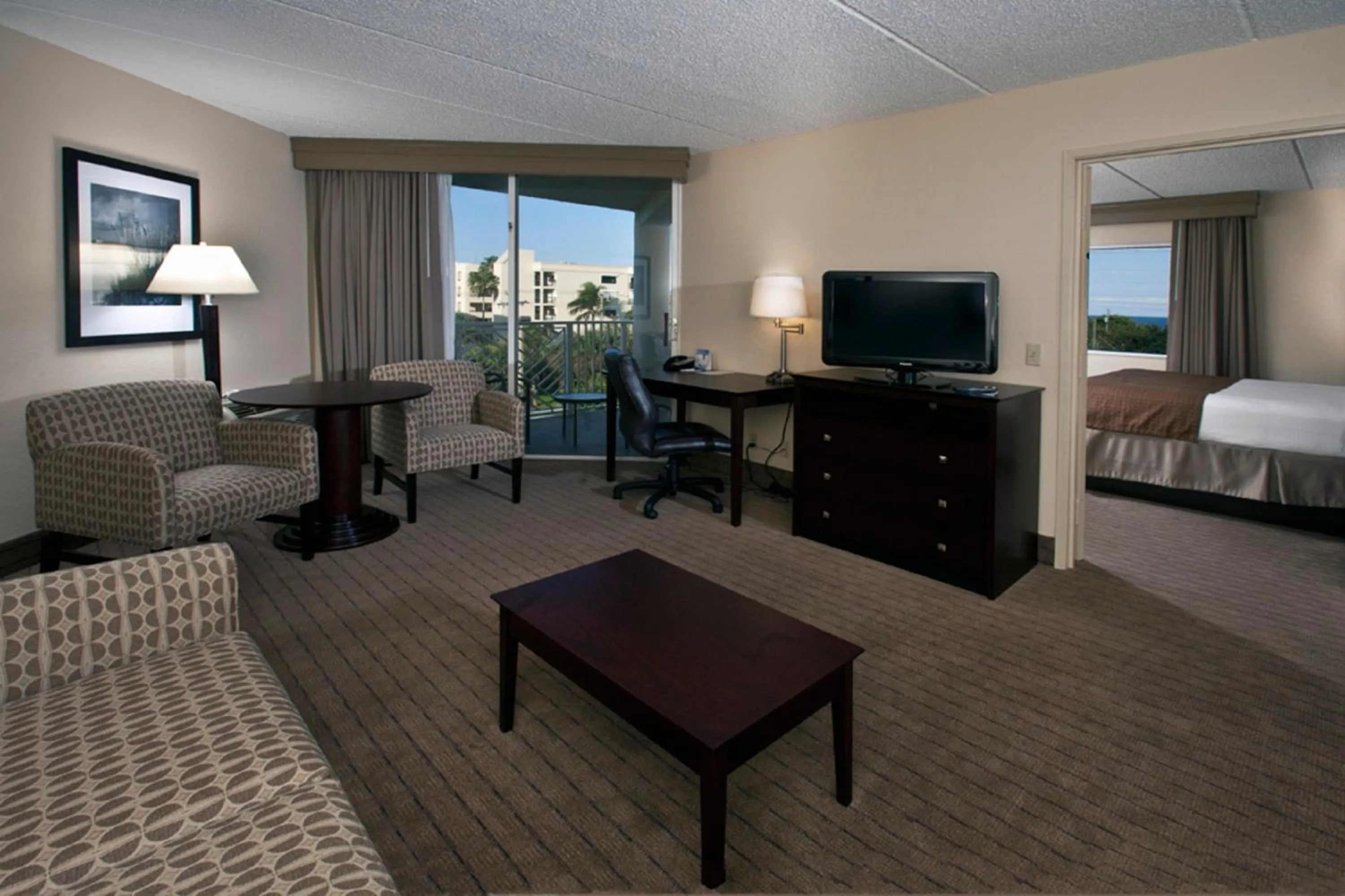 Photo of the whole room, Bed in Holiday Inn Express- North Palm Beach and IHG Hotel