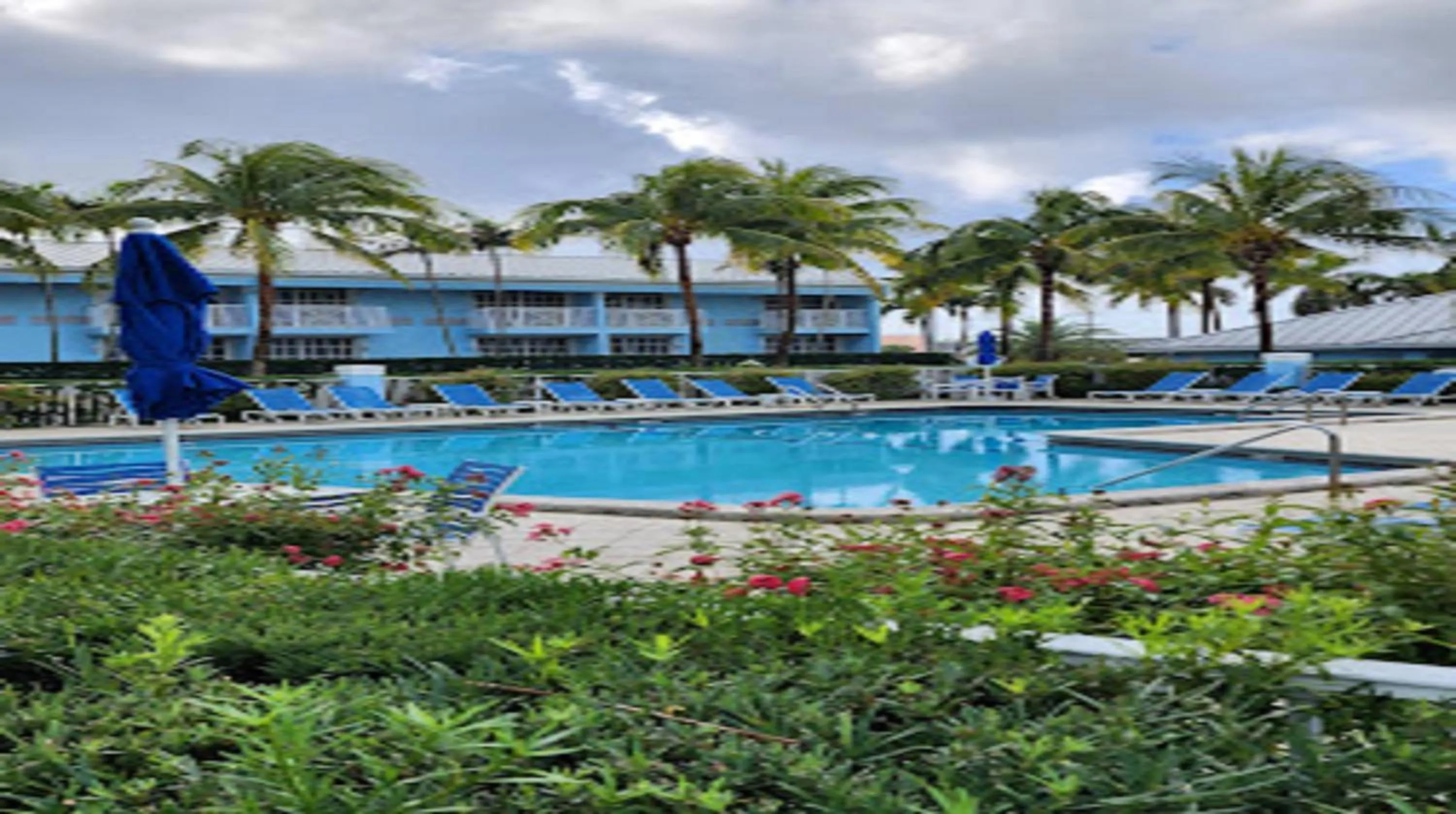 Swimming pool in Holiday Inn Express- North Palm Beach and IHG Hotel