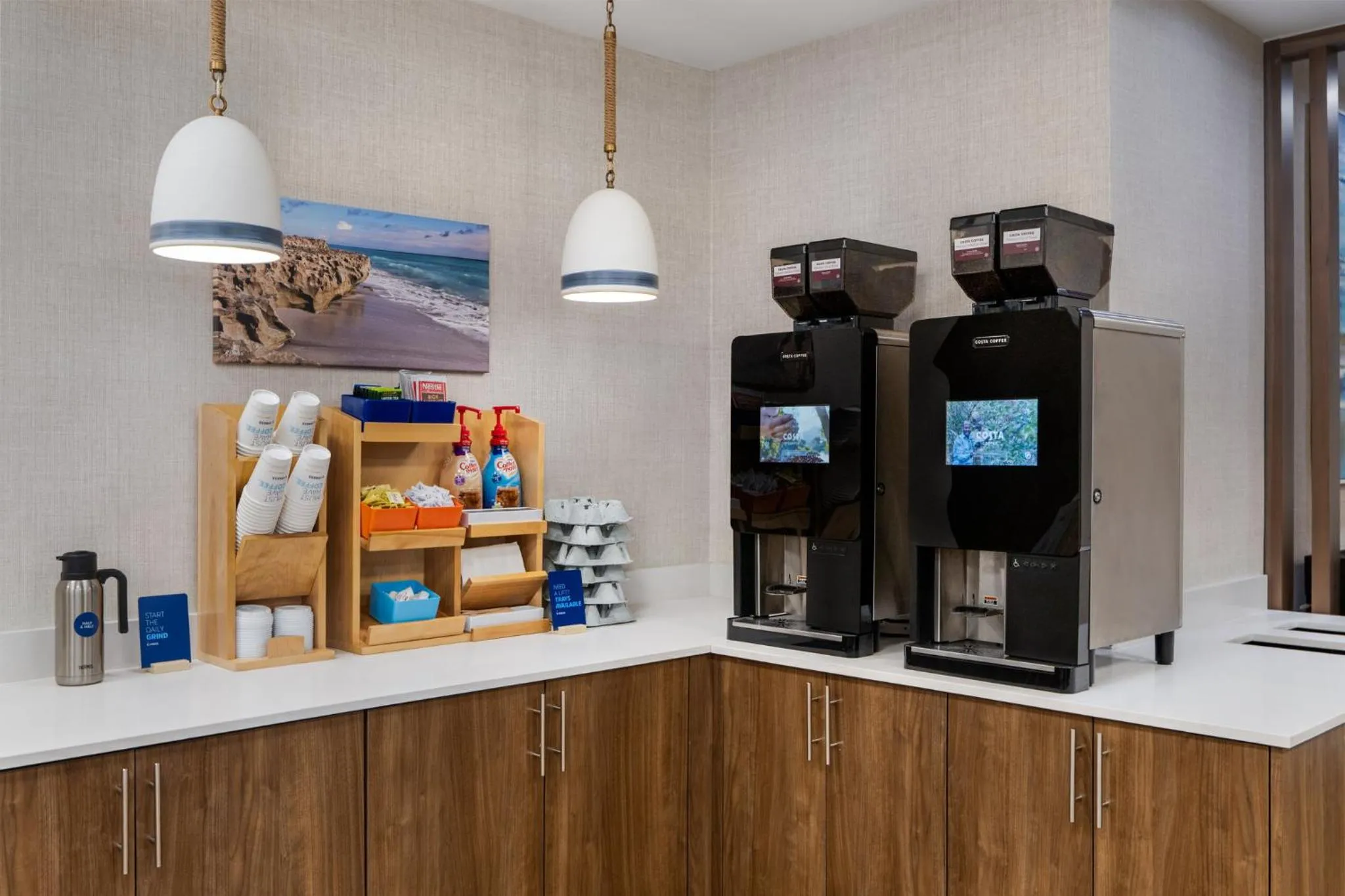 Coffee/tea facilities in Holiday Inn Express- North Palm Beach and IHG Hotel