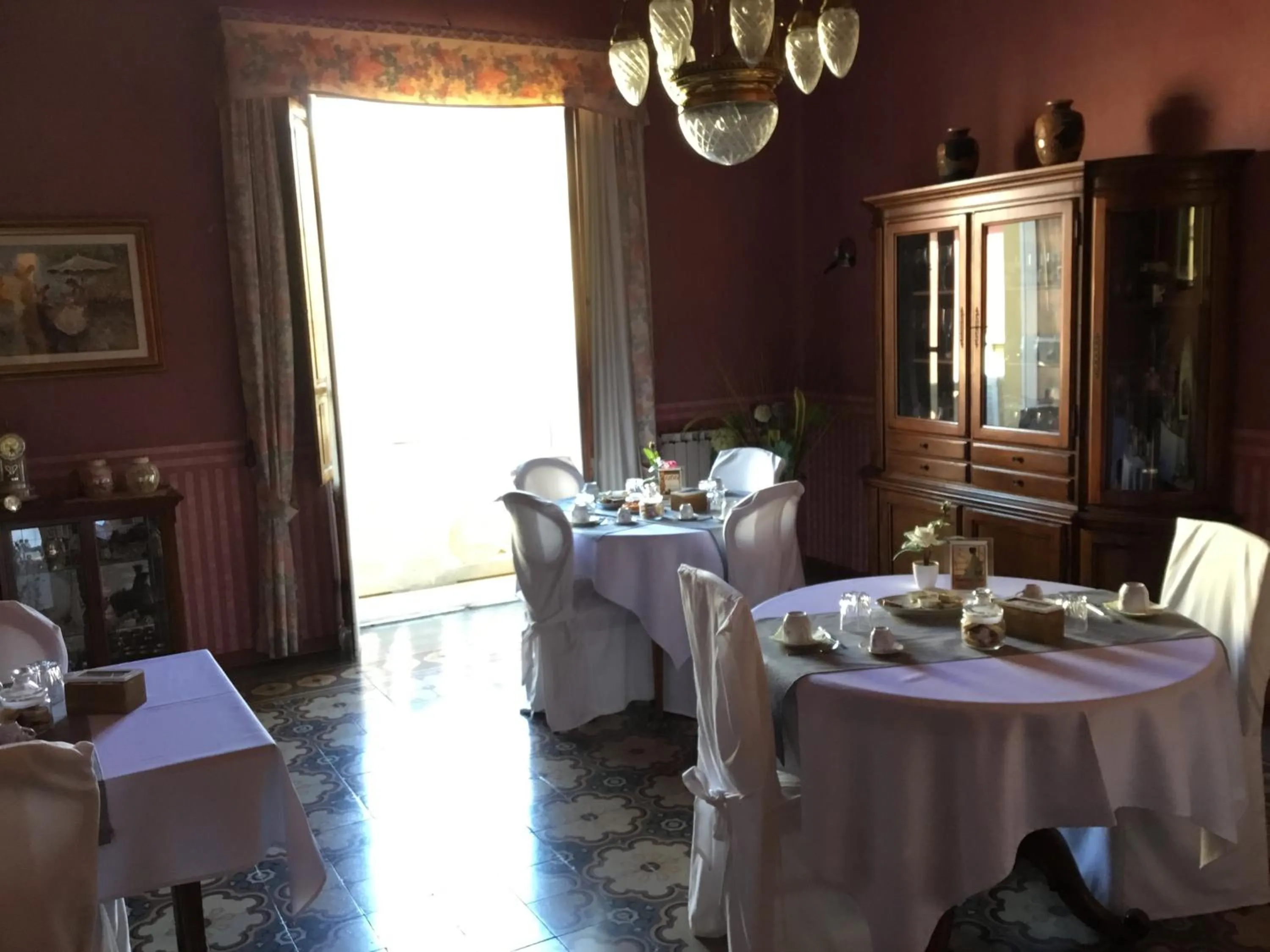 Italian breakfast in Casa Tonina