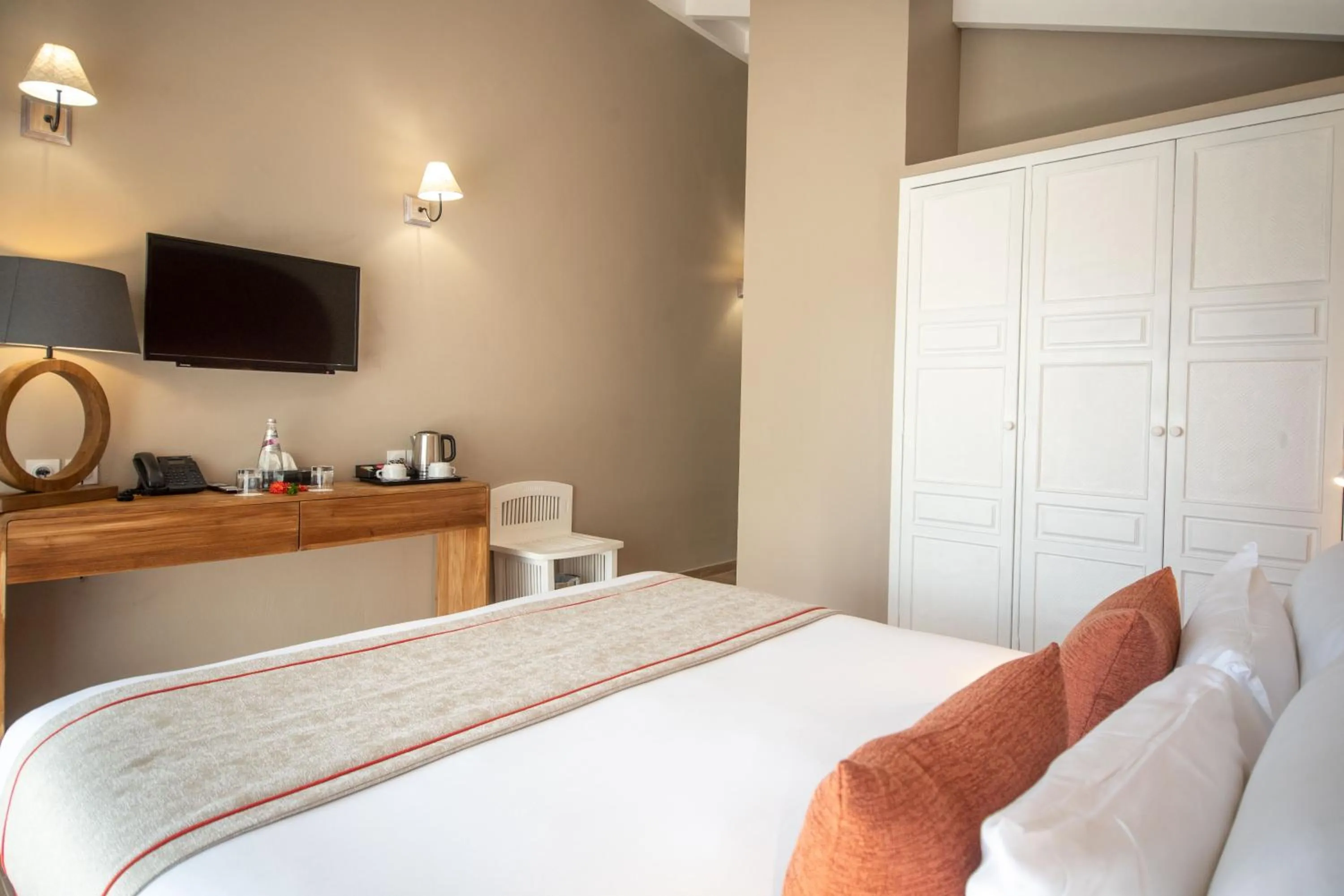 Bed in Le Relais du Moulin - Hôtel de Charme & Spa Adult Only