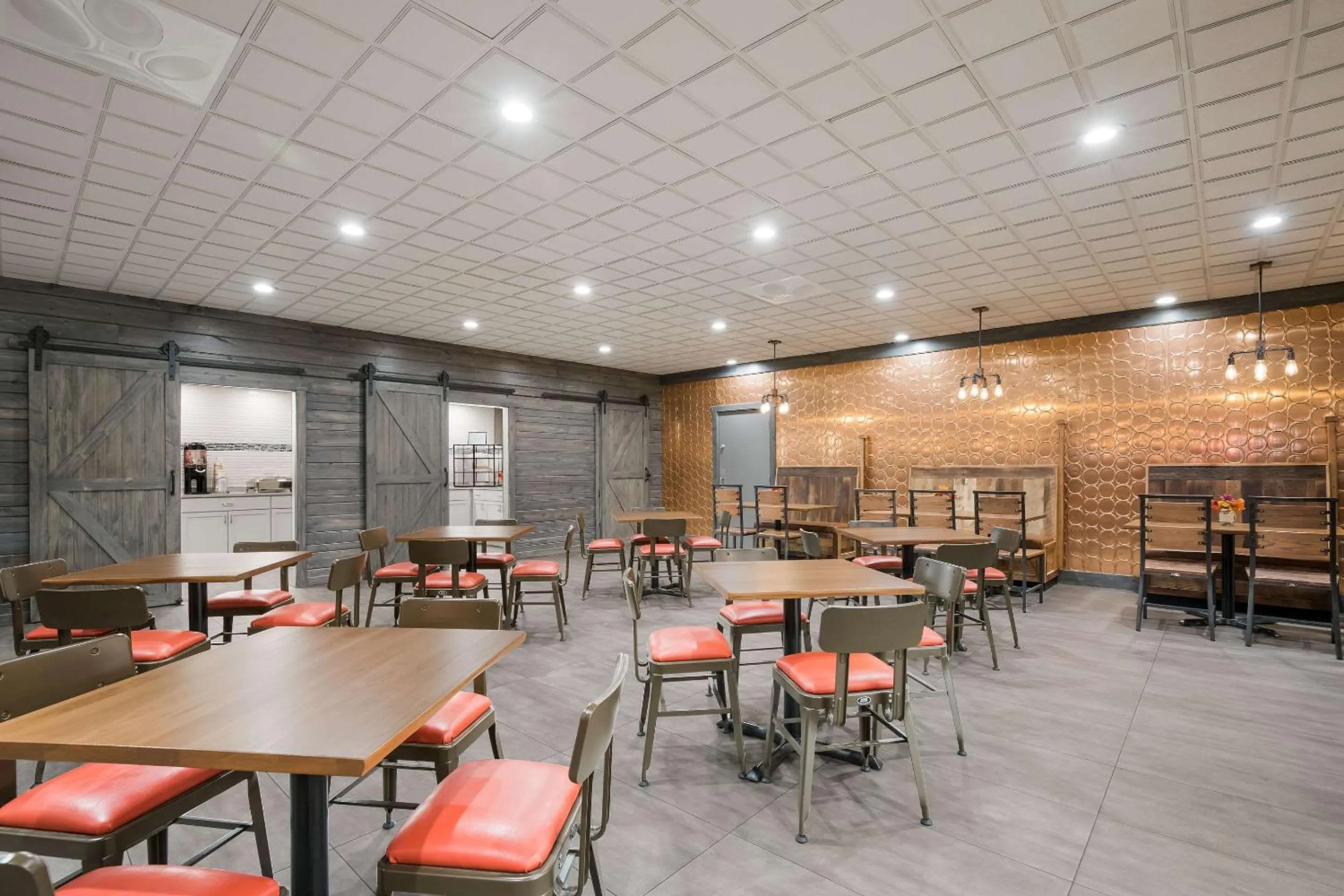 Breakfast in Clarion Hotel & Convention Center Joliet