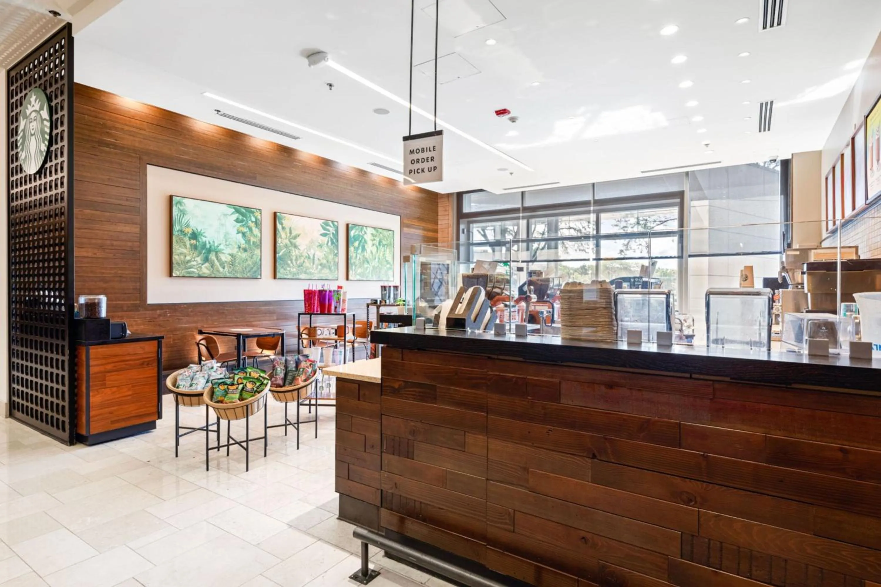 Restaurant/places to eat in Chicago Marriott Naperville