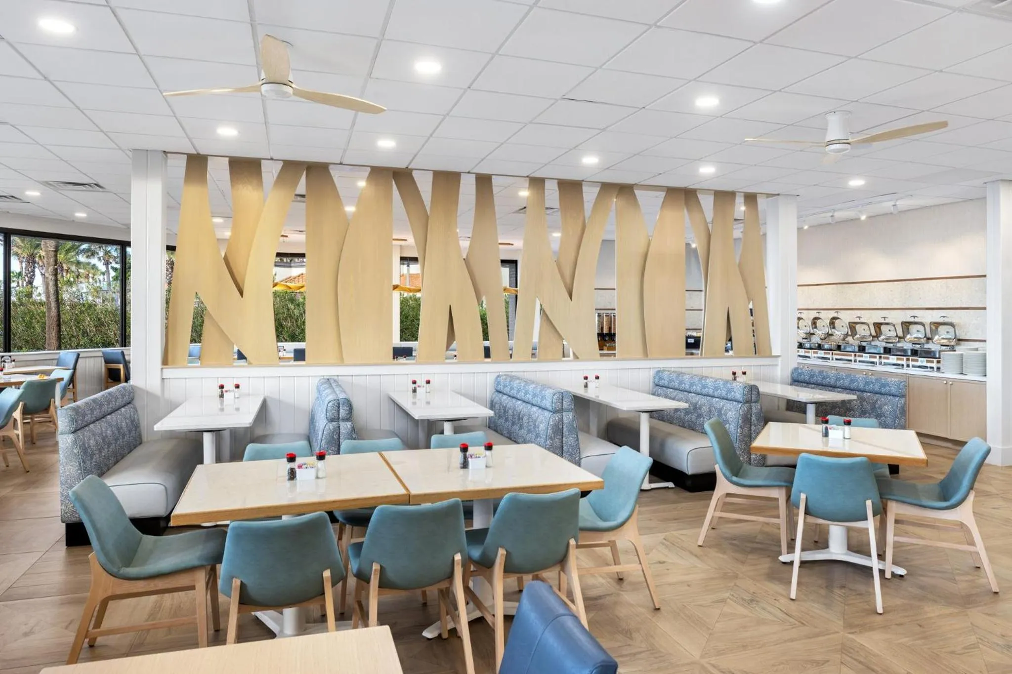 Restaurant/places to eat in Holiday Inn Resort Galveston - On The Beach by IHG