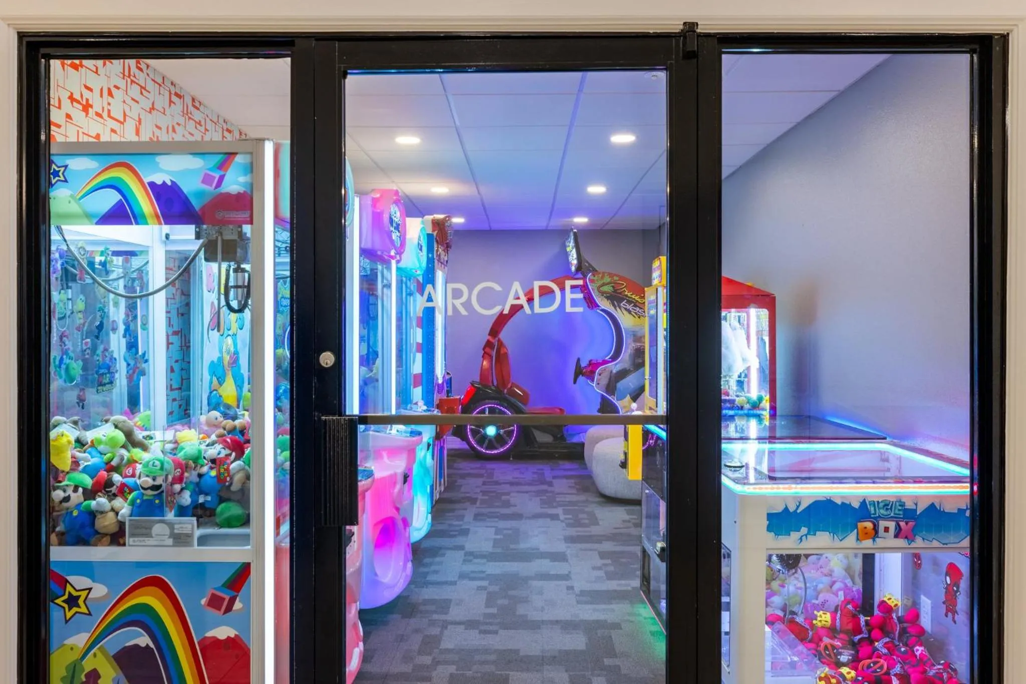 Game Room in Holiday Inn Resort Galveston - On The Beach by IHG