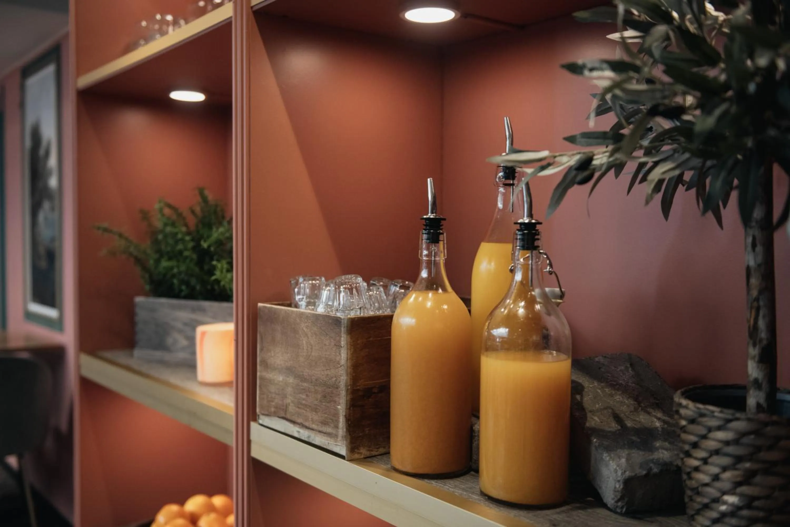 Breakfast in Home Hotel Drott