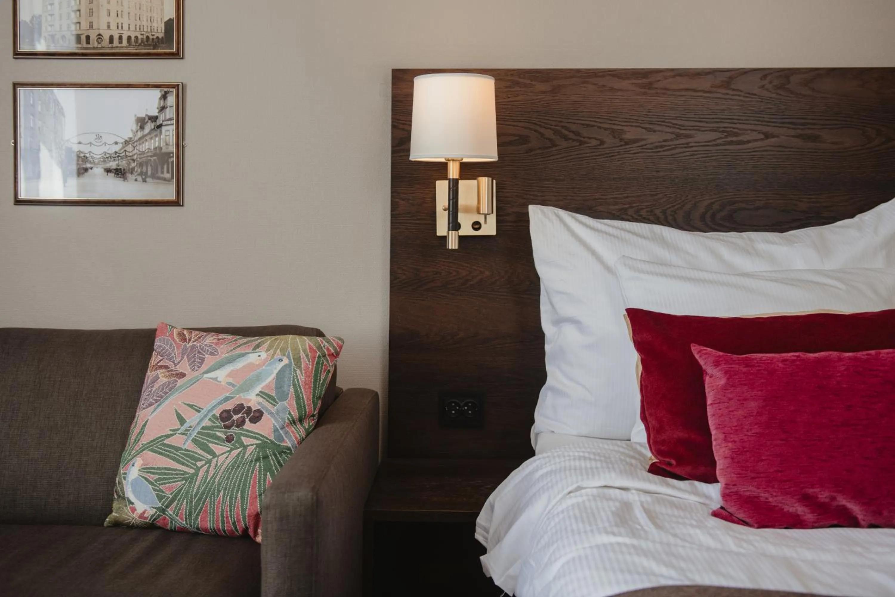 Bed in Home Hotel Drott