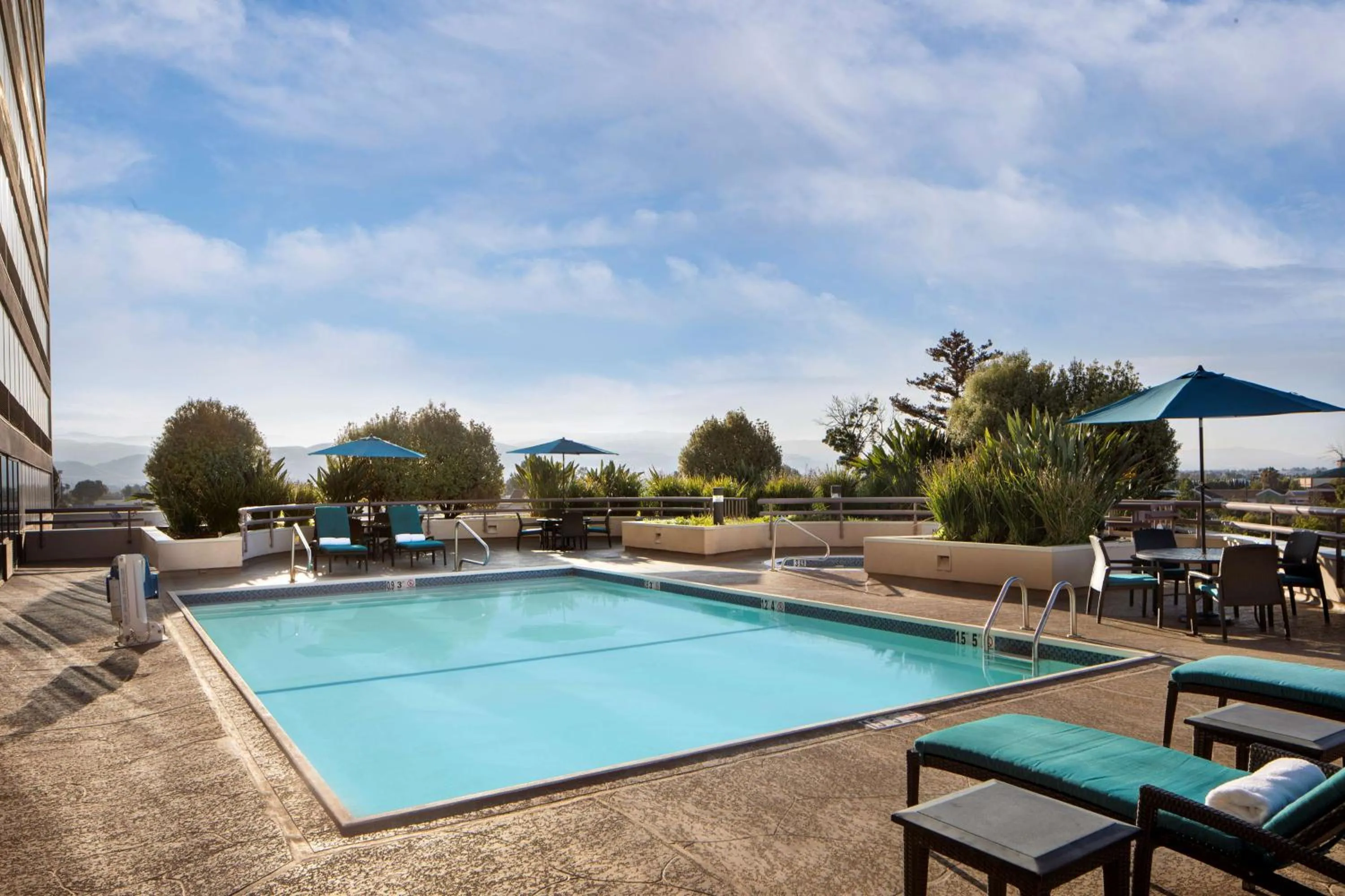 Pool view in Sonesta San Jose - Milpitas