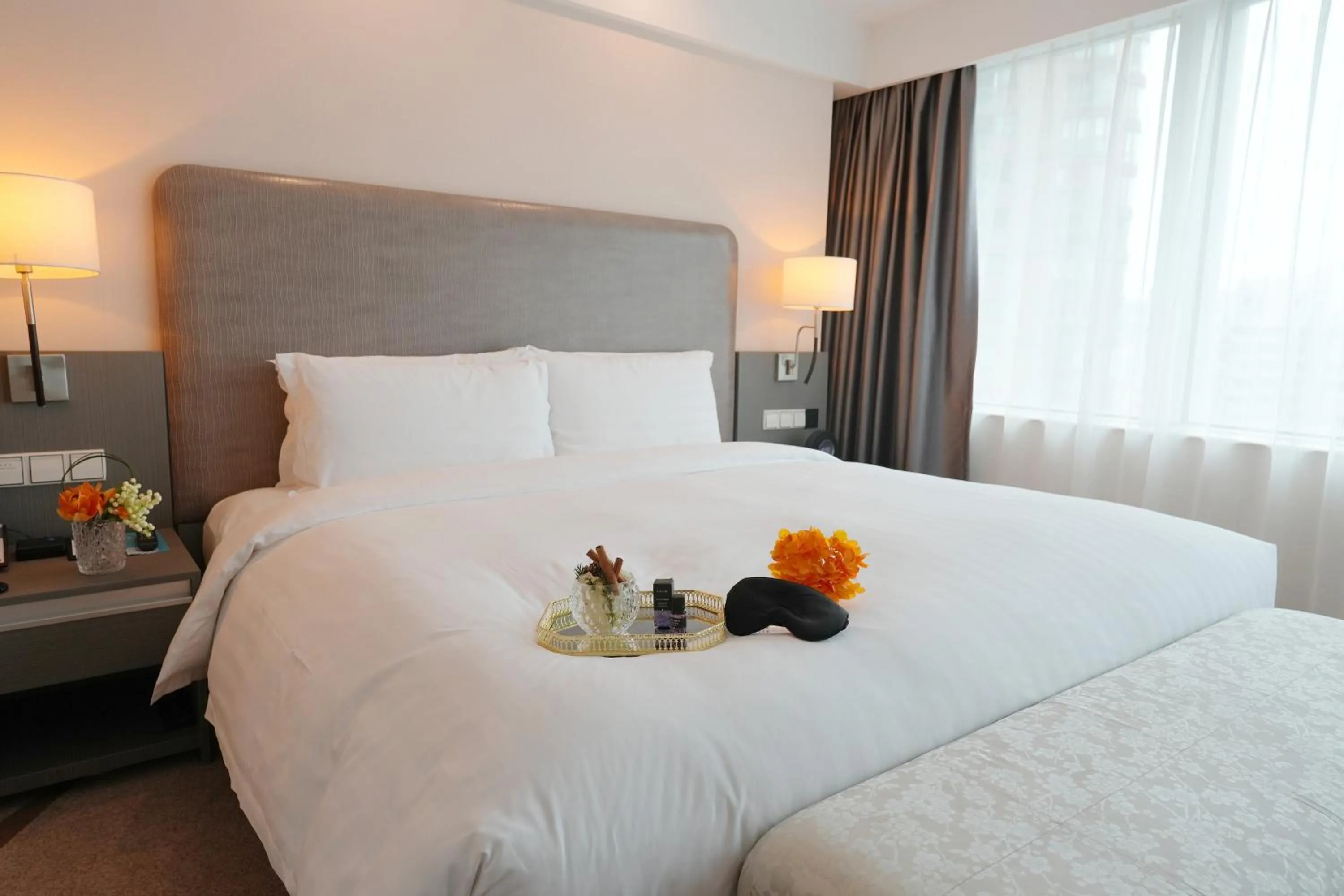 Bed in Pullman Shanghai Central