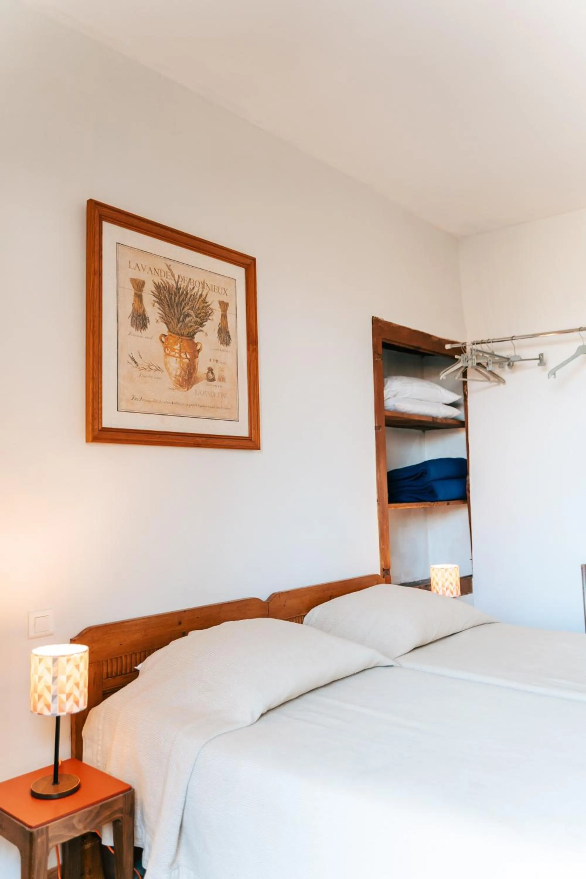 Bedroom, Bed in Hotel des Consuls