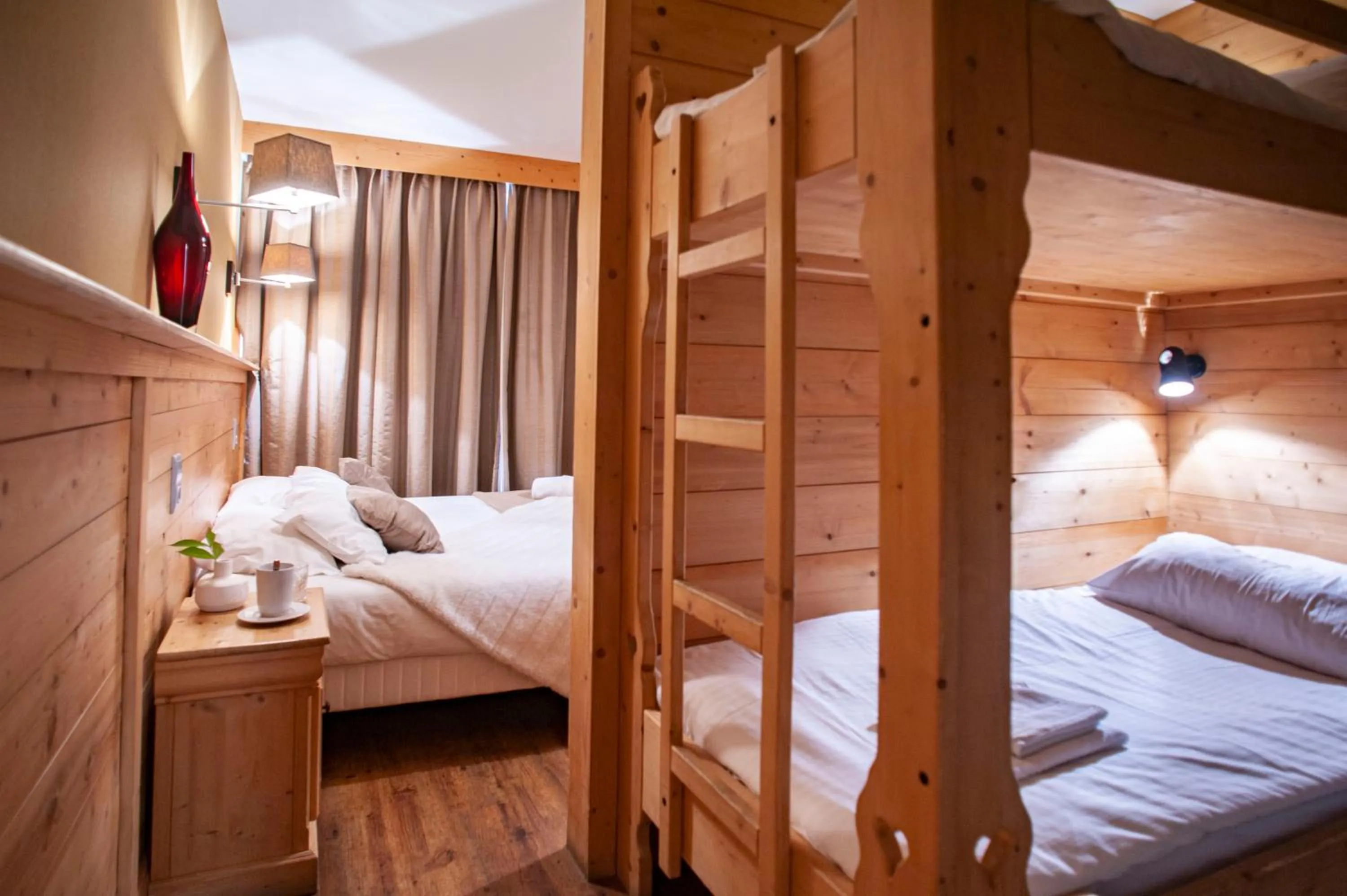 Bed in Hotel Le Monal