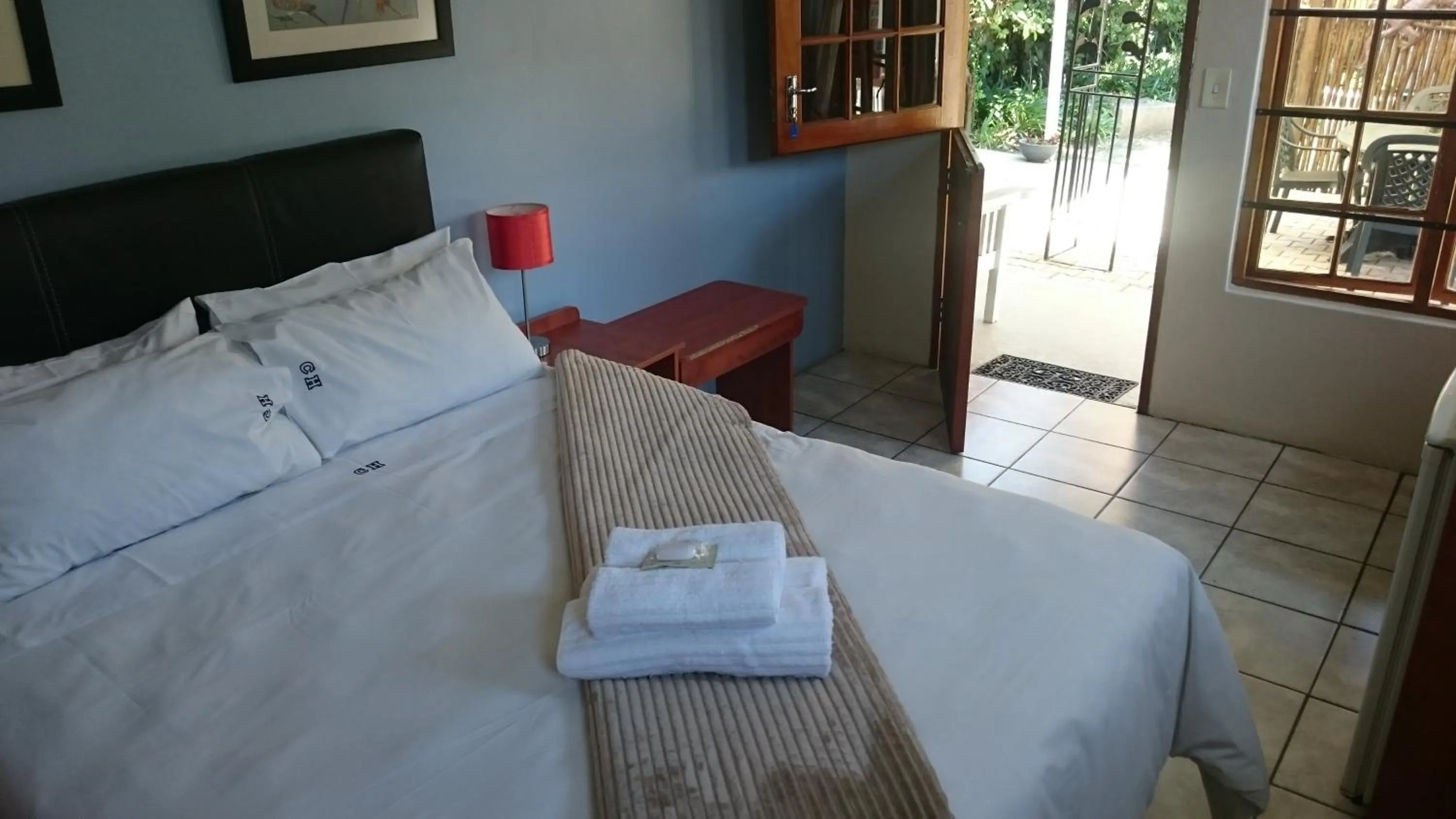 Bed in Convent Hill Lodge