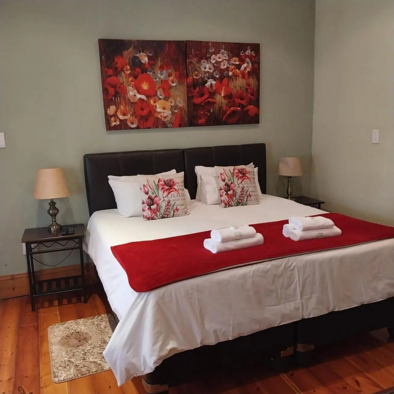 Bed in Convent Hill Lodge