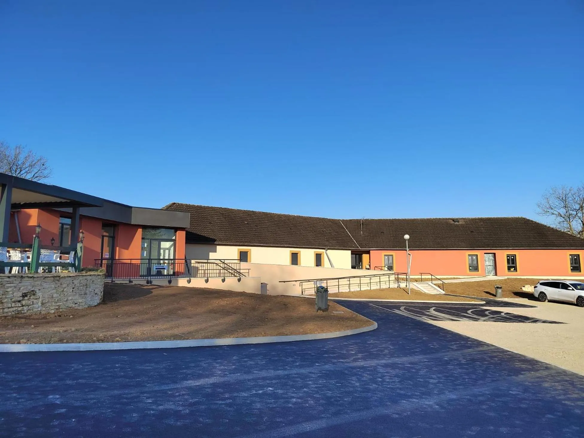 Property building in Relais Saint Michel