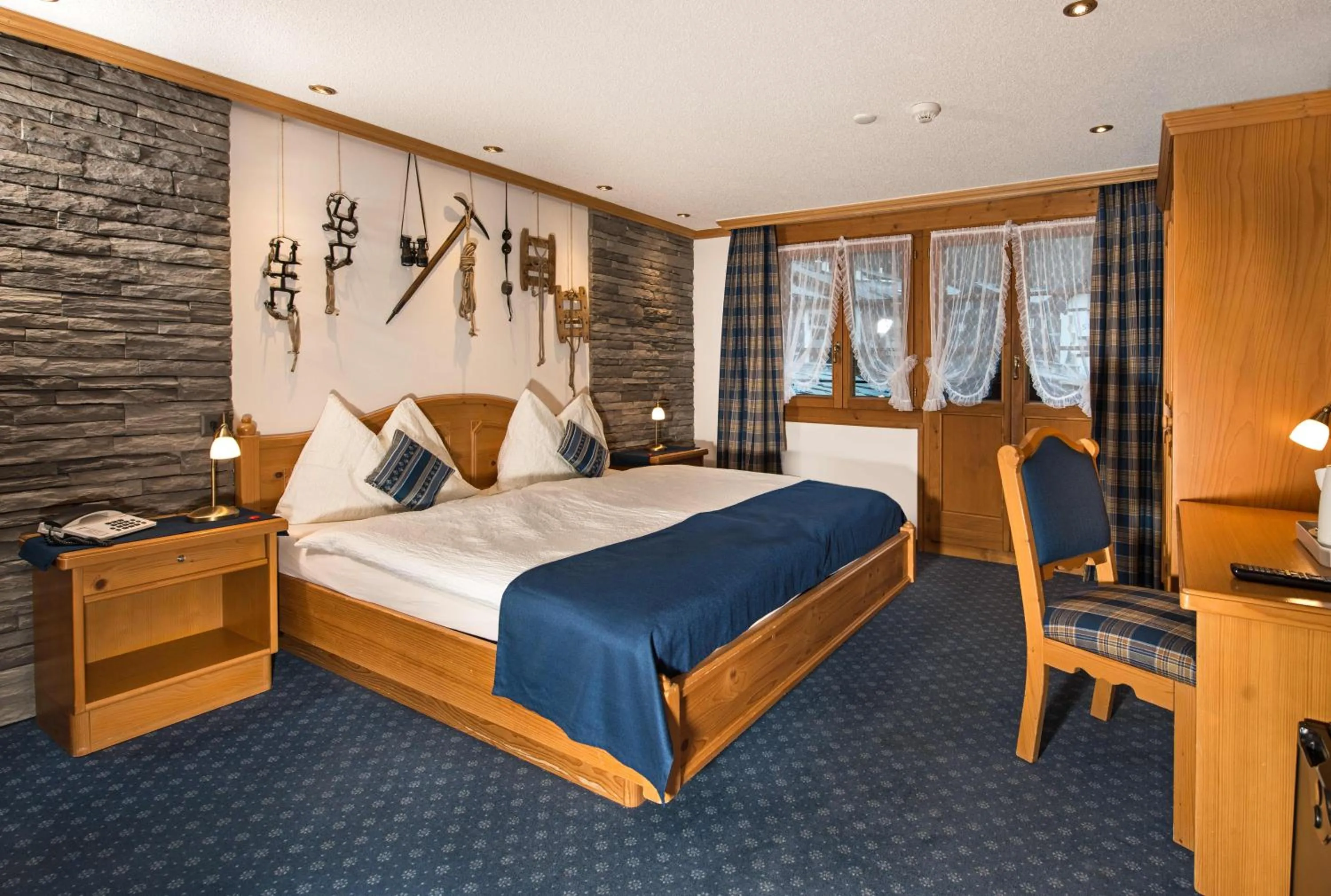 Photo of the whole room in Hotel Dufour Alpin Superior - Adults only