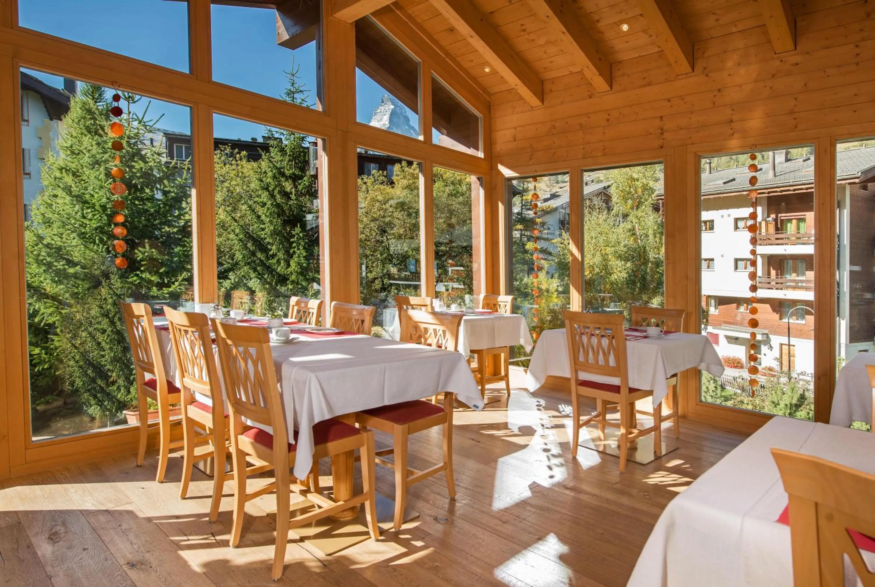 Restaurant/Places to Eat in Hotel Dufour Alpin Superior - Adults only
