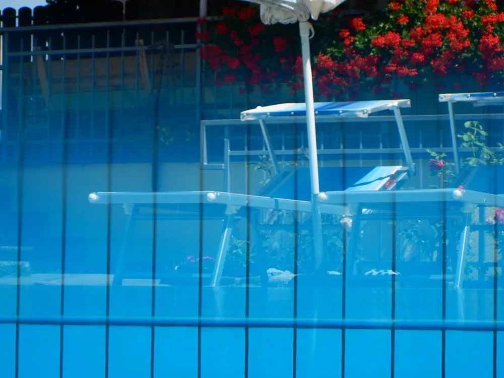 Swimming pool in Hotel Stampfer B&B