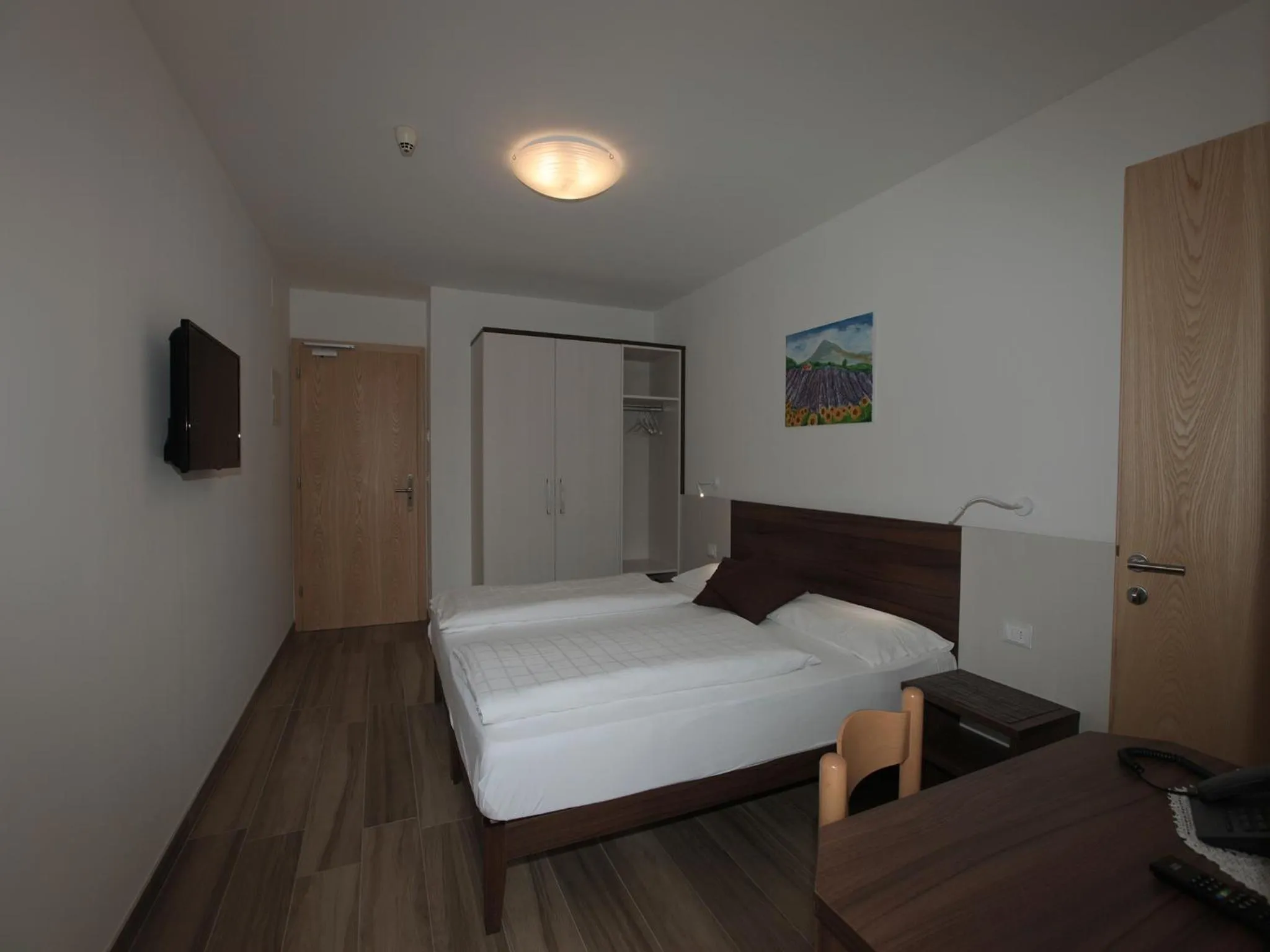 Photo of the whole room, Bed in Hotel Stampfer B&B