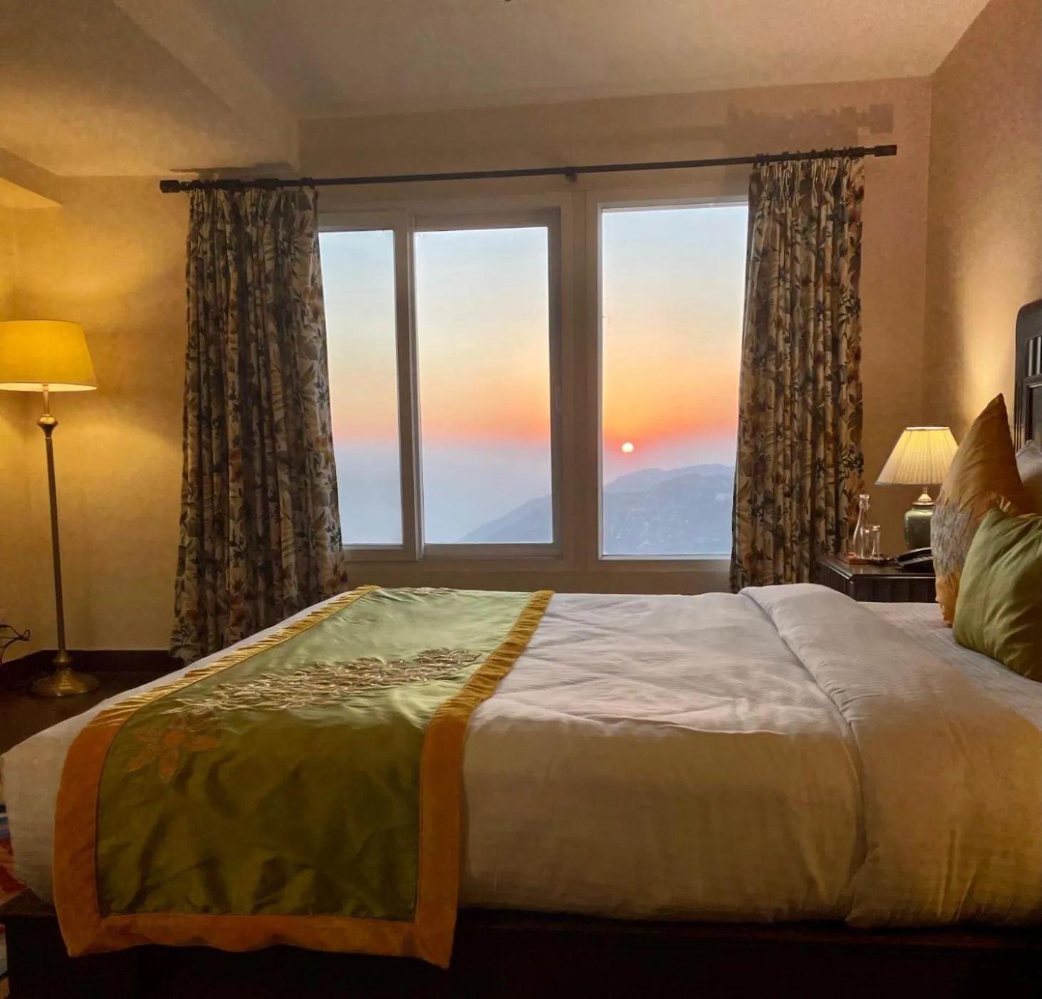 View (from property/room), Bed in Tree of Life Highlands Mussoorie