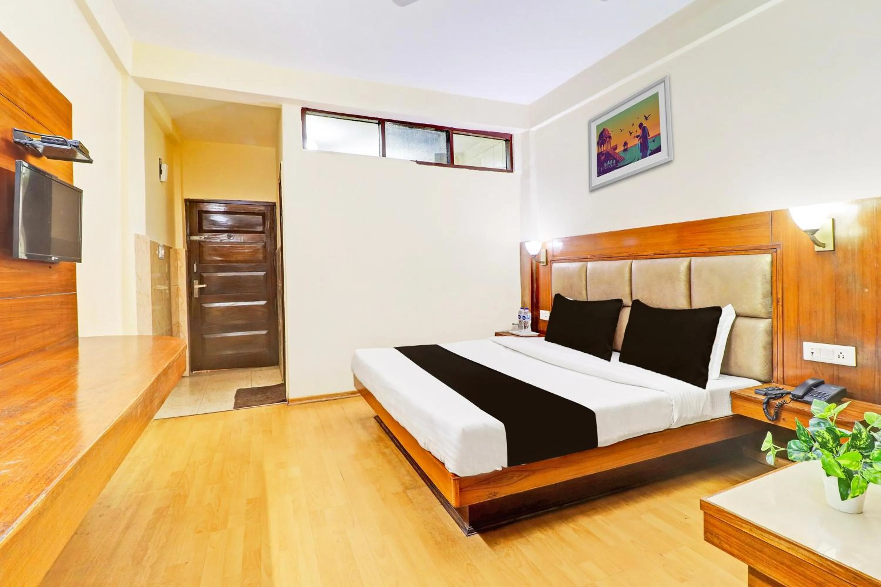 Bedroom, Bed in Super Collection O Pioneer