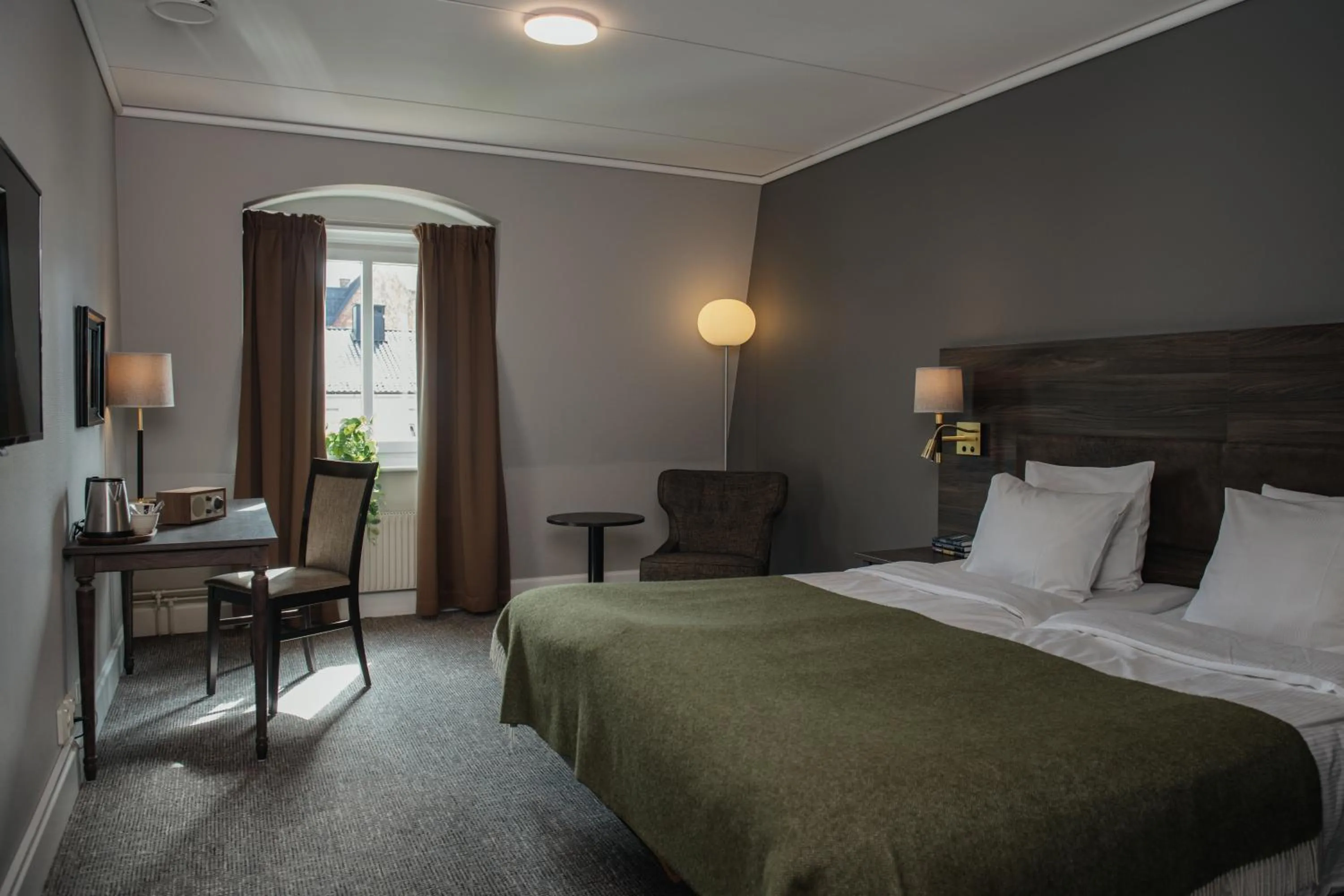 Bed in Home Hotel Uman