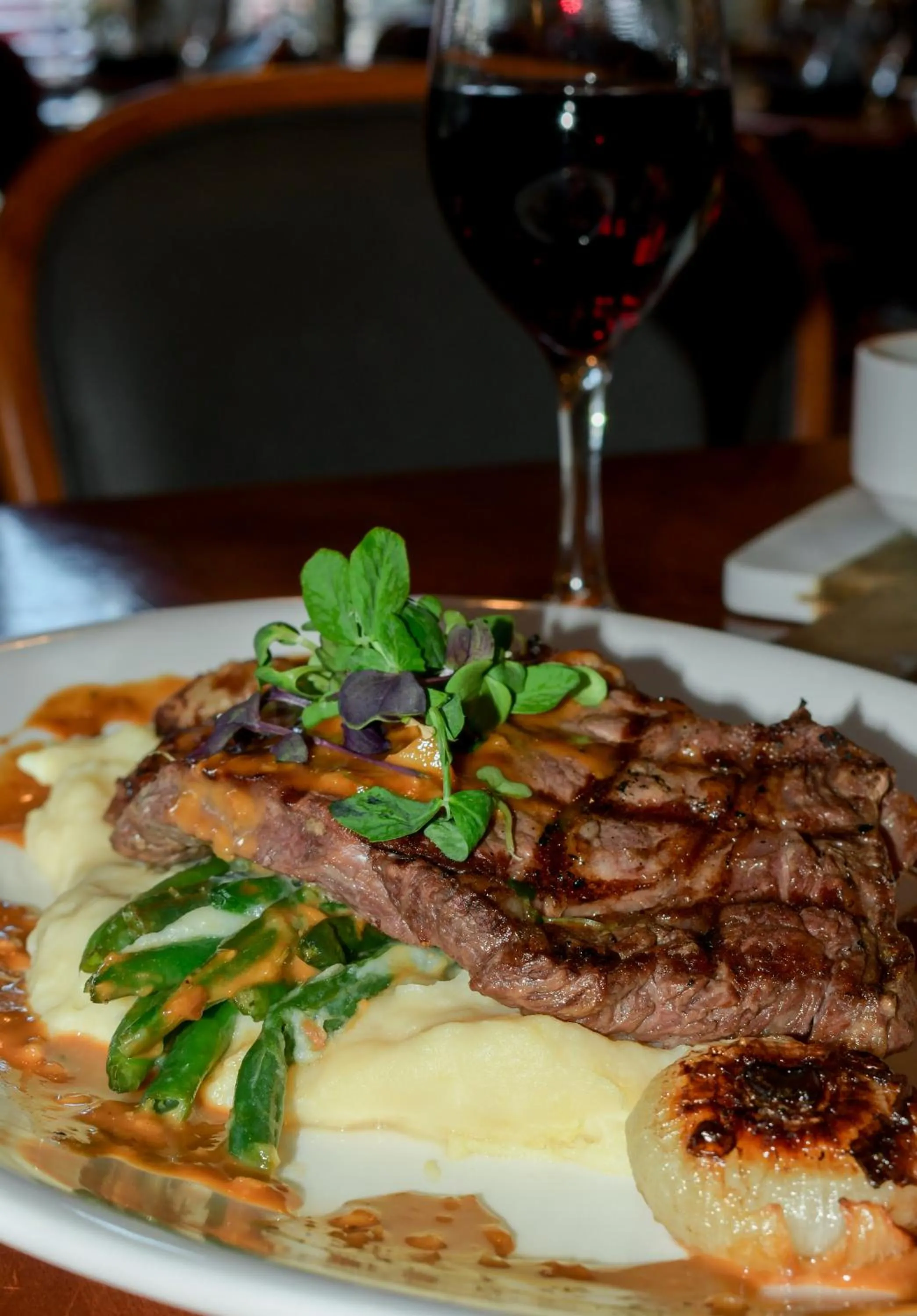 Restaurant/places to eat in Francis Marion Hotel