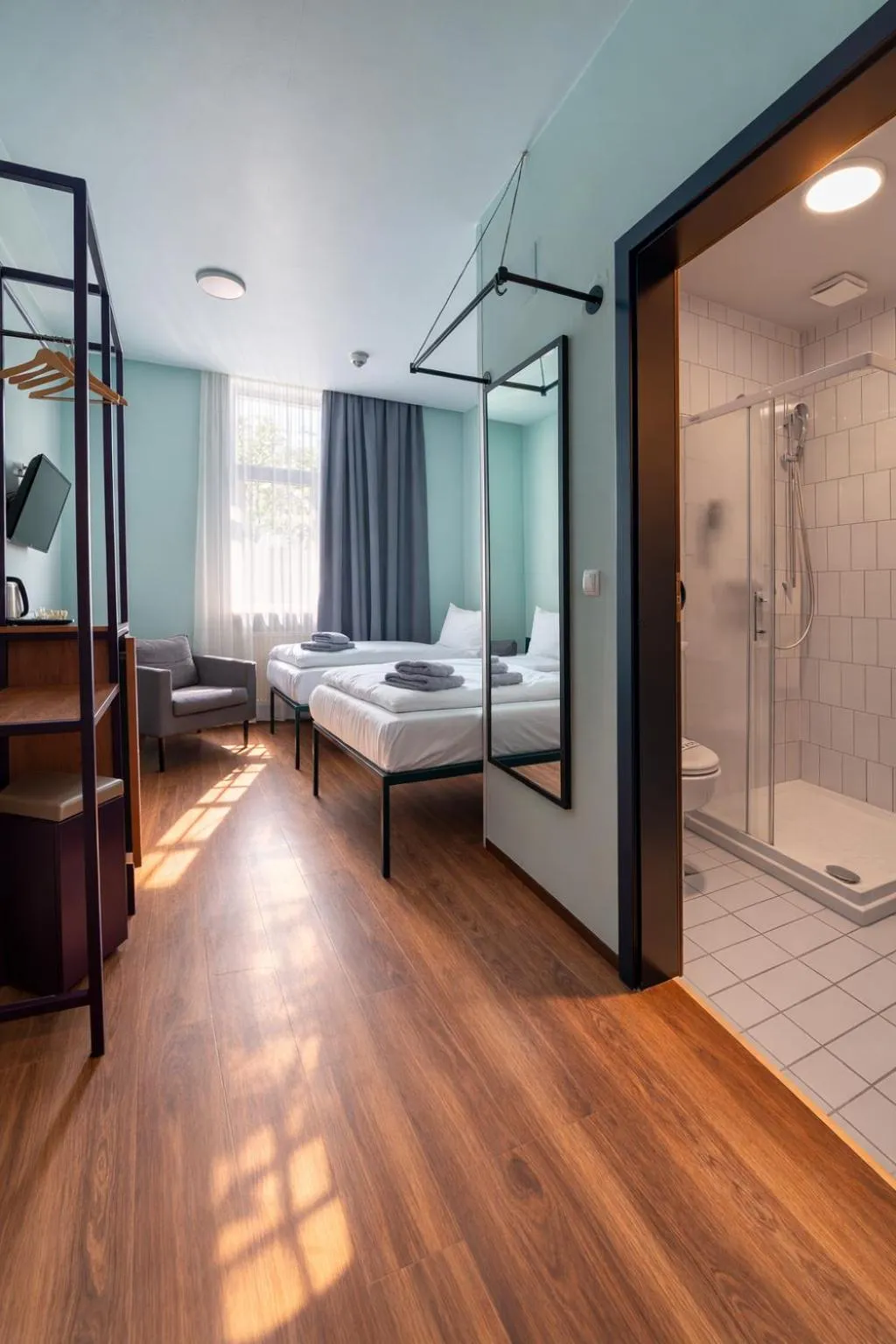 Photo of the whole room, Bed in Das Schreder Hotel - Munich Free Parking